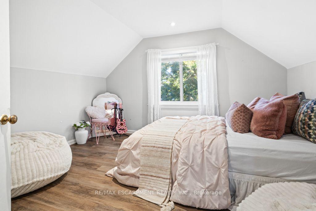 Photo 30 of 202 Huxley Avenue S, Hamilton, Delta — HOMEH