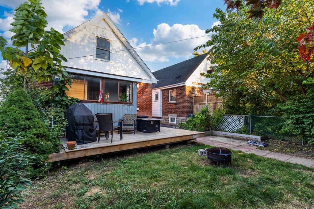 Photo 47 of 202 Huxley Avenue S, Hamilton, Delta — HOMEH