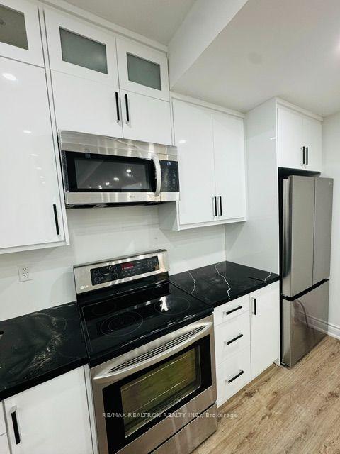 Photo 2 of Unit Basement, 52 Foley Crescent, Vaughan, Maple — HOMEH