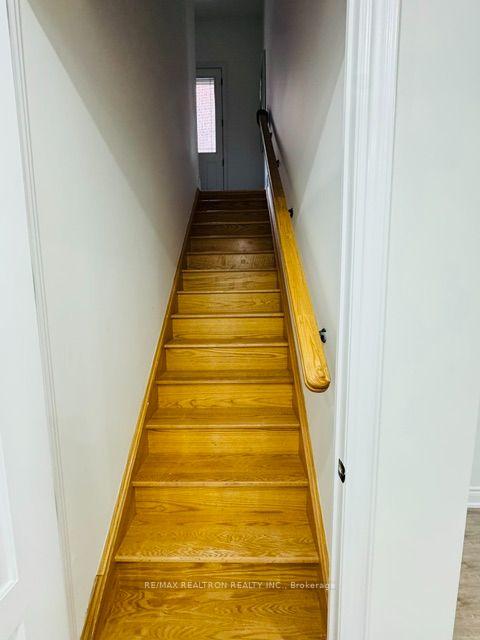 Photo 11 of Unit Basement, 52 Foley Crescent, Vaughan, Maple — HOMEH