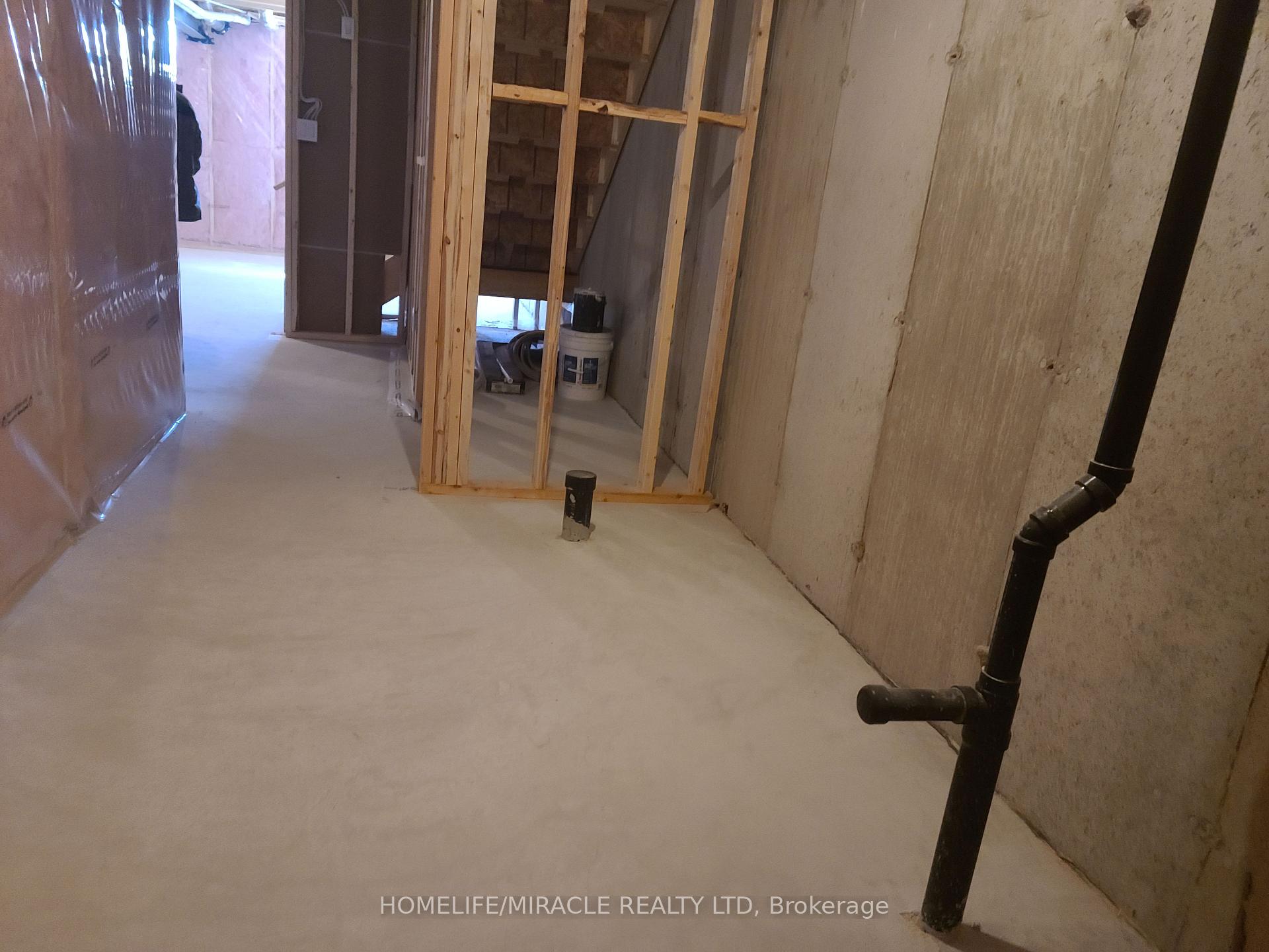 Photo 35 of 117 Mattingley Street, Brant, Paris — HOMEH