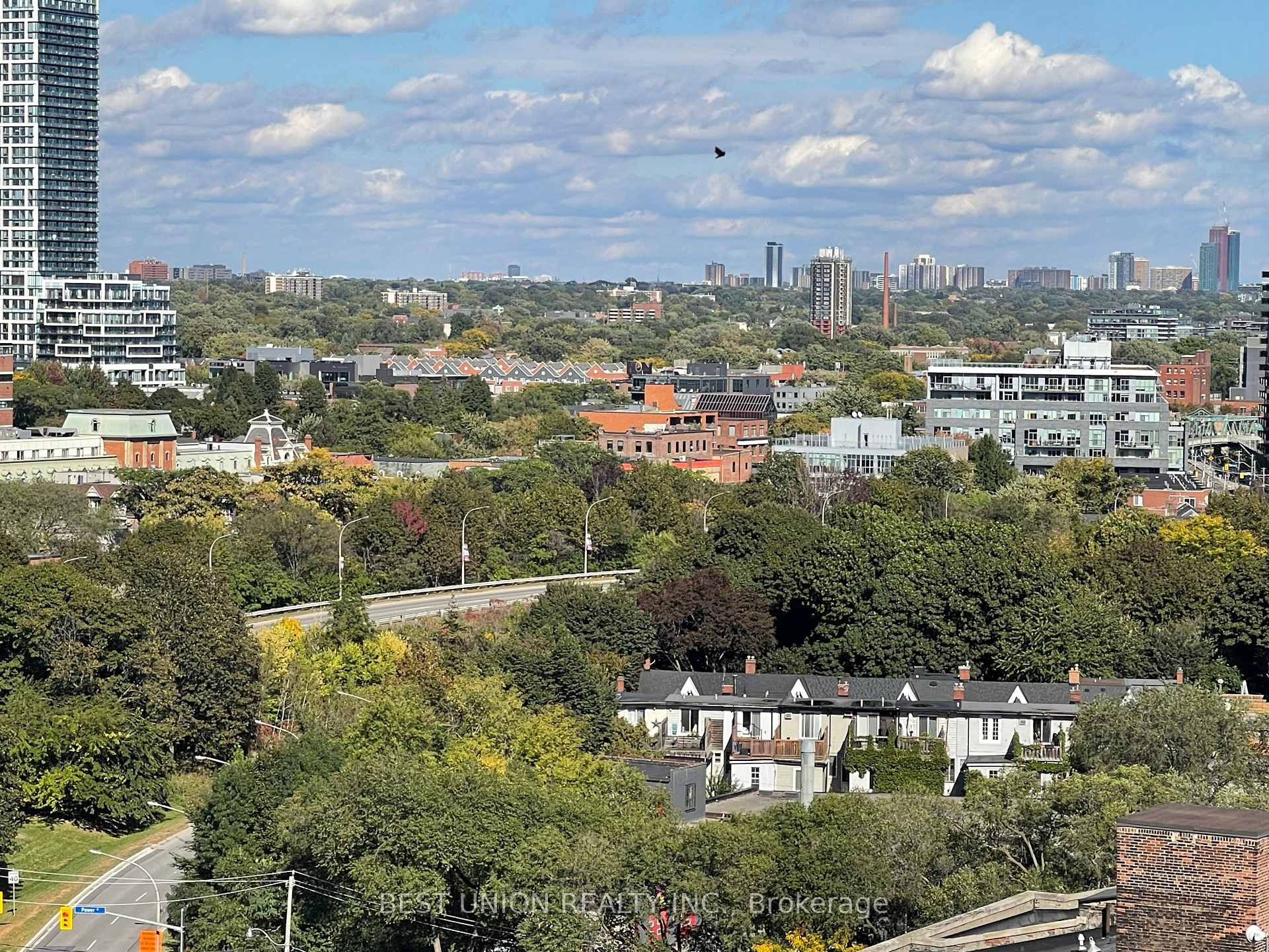Photo 34 of Unit 1313, 318 King Street E, Toronto, Moss Park — HOMEH
