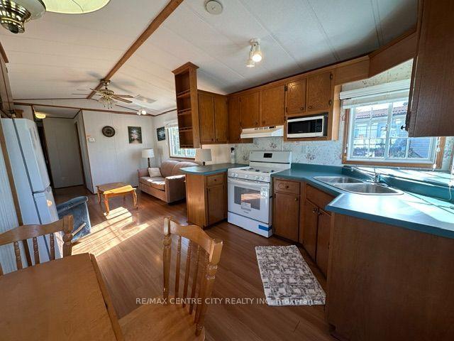Photo 7 of Unit 111, 2189 Dundas Street E, London, East I — HOMEH