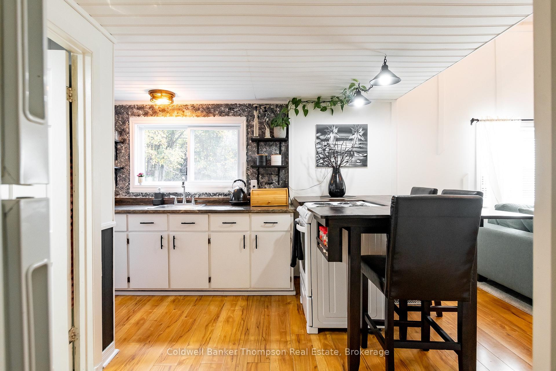 Photo 9 of 11 Watson Street, McMurrich/Monteith, Sprucedale — HOMEH