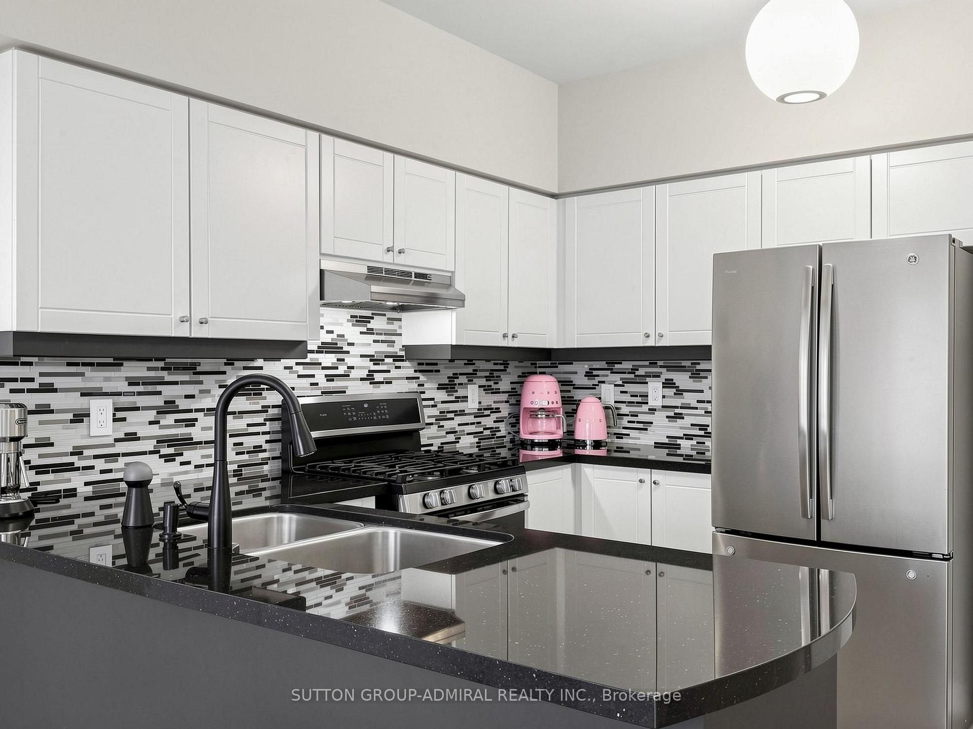 Photo 10 of 10 Silver Oaks Boulevard, Vaughan, Sonoma Heights — HOMEH