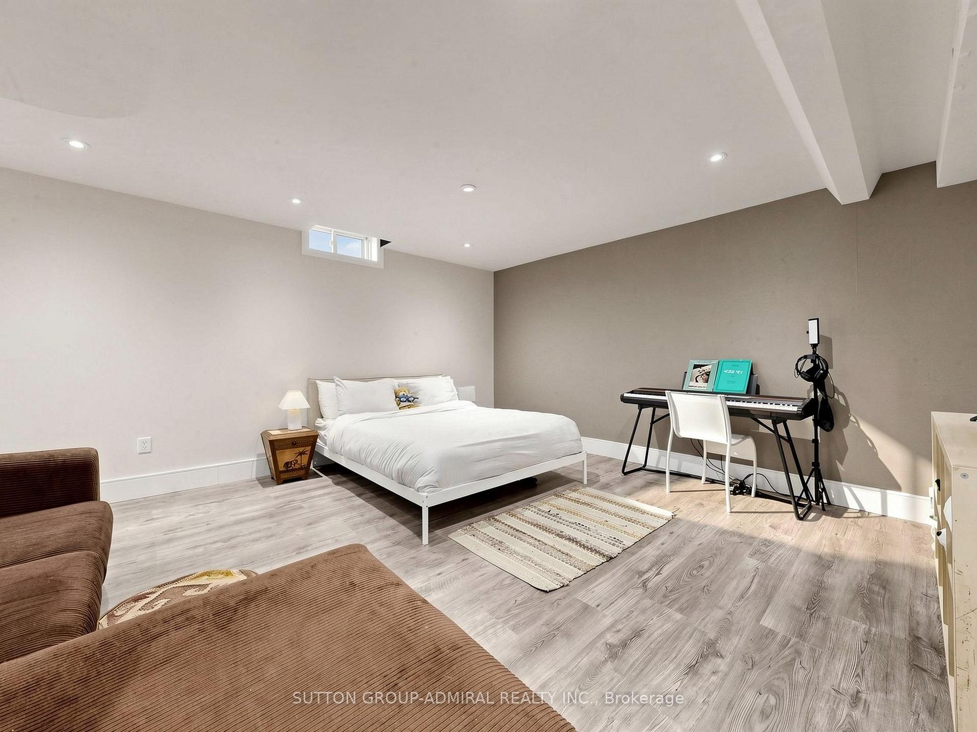 Photo 26 of 10 Silver Oaks Boulevard, Vaughan, Sonoma Heights — HOMEH