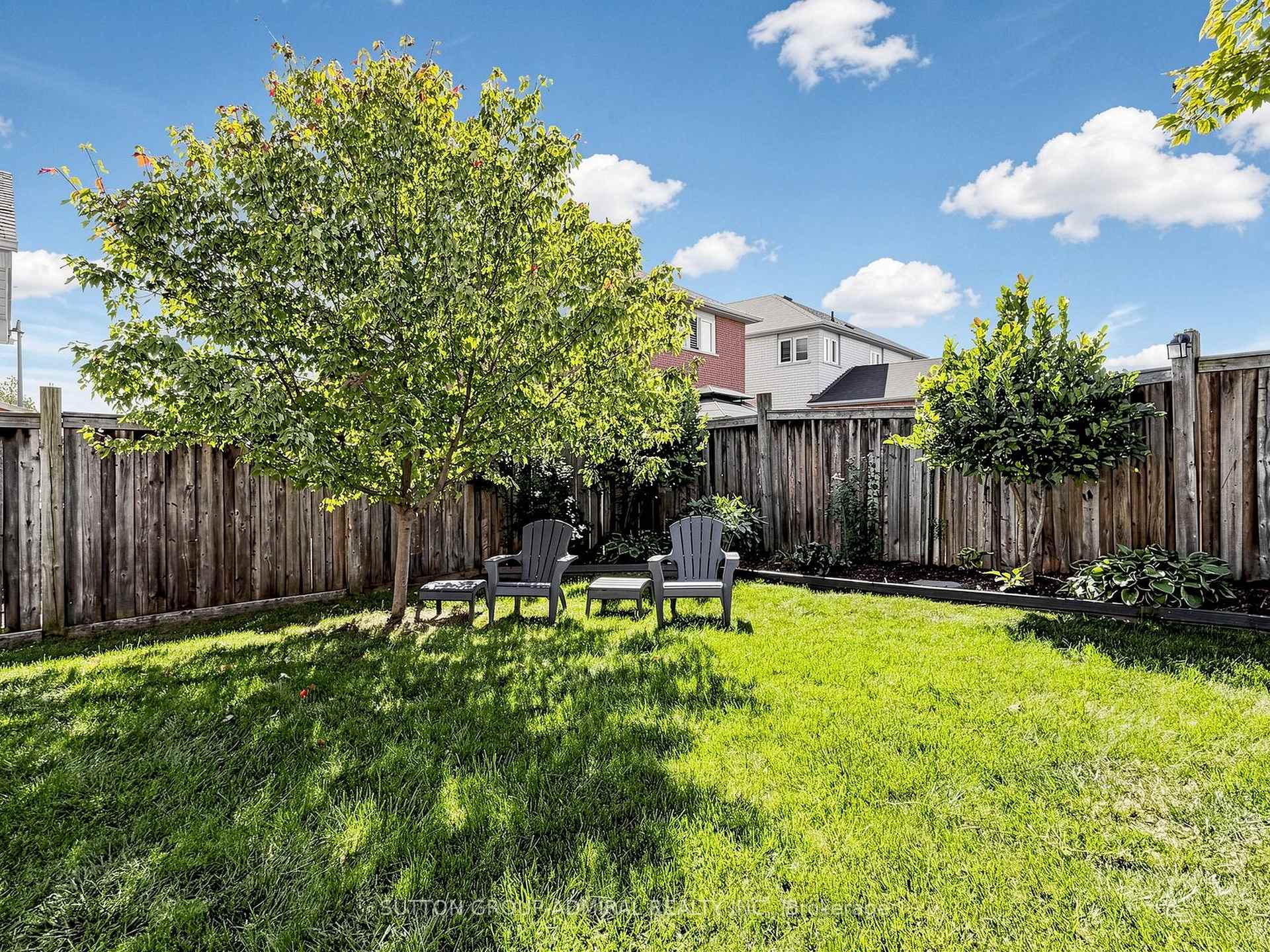 Photo 32 of 10 Silver Oaks Boulevard, Vaughan, Sonoma Heights — HOMEH