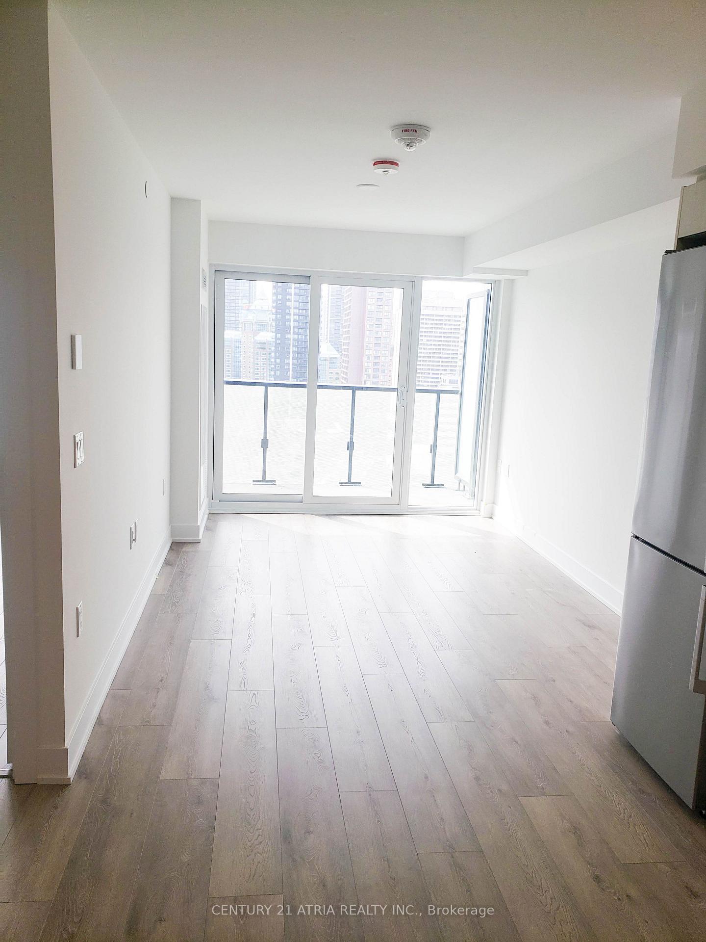 Photo 3 of Unit 1702, 575 Bloor Street E, Toronto, North St. James Town — HOMEH