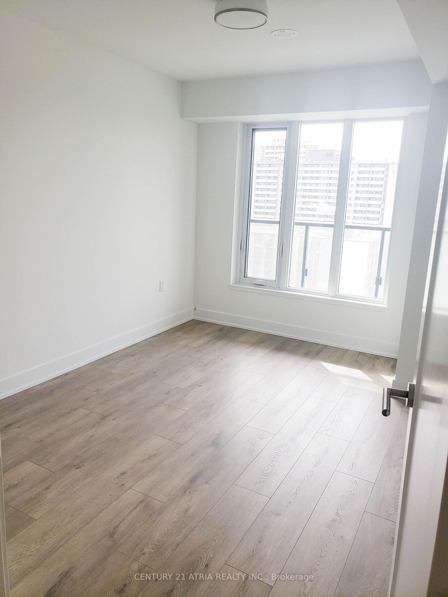 Photo 5 of Unit 1702, 575 Bloor Street E, Toronto, North St. James Town — HOMEH