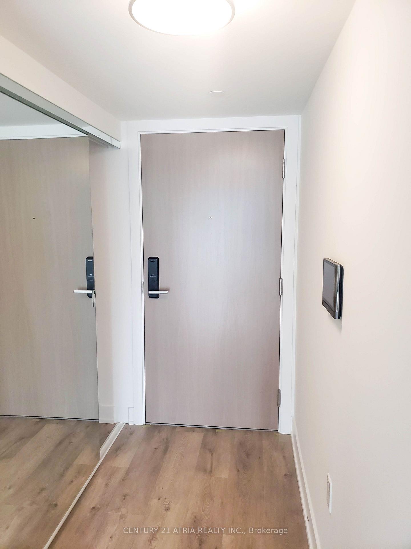 Photo 7 of Unit 1702, 575 Bloor Street E, Toronto, North St. James Town — HOMEH