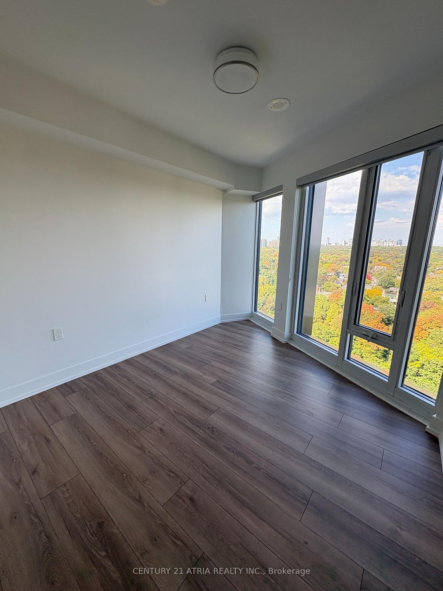Photo 16 of Unit 1702, 575 Bloor Street E, Toronto, North St. James Town — HOMEH