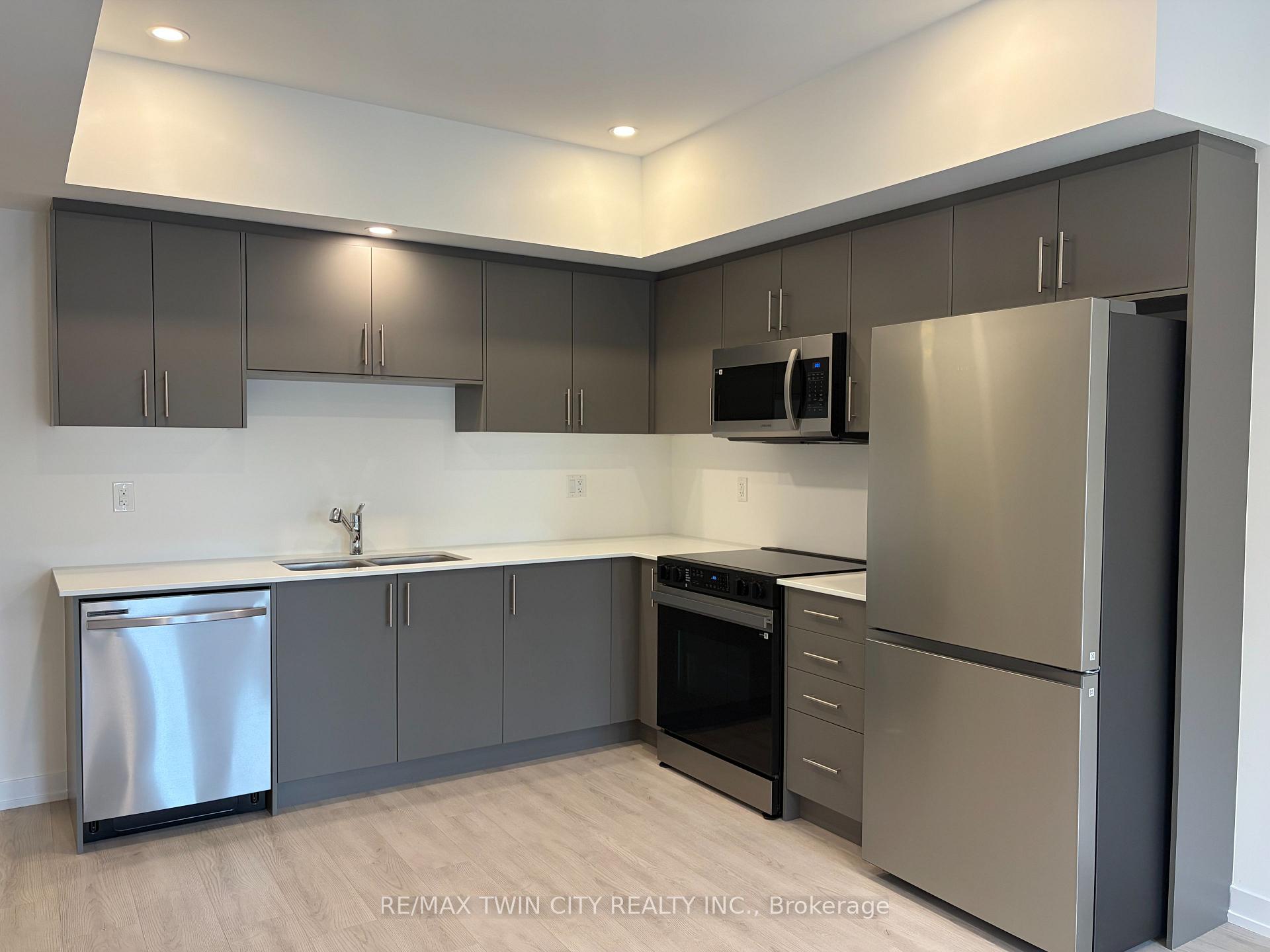 Photo 4 of Unit 80, 42 Lowes Road W, Guelph, Clairfields/Hanlon Business Park — HOMEH