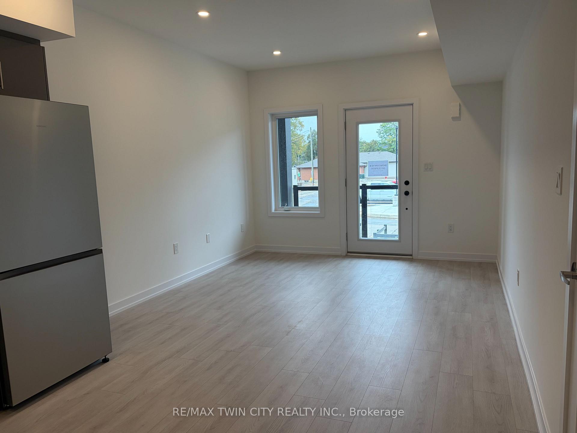 Photo 6 of Unit 80, 42 Lowes Road W, Guelph, Clairfields/Hanlon Business Park — HOMEH
