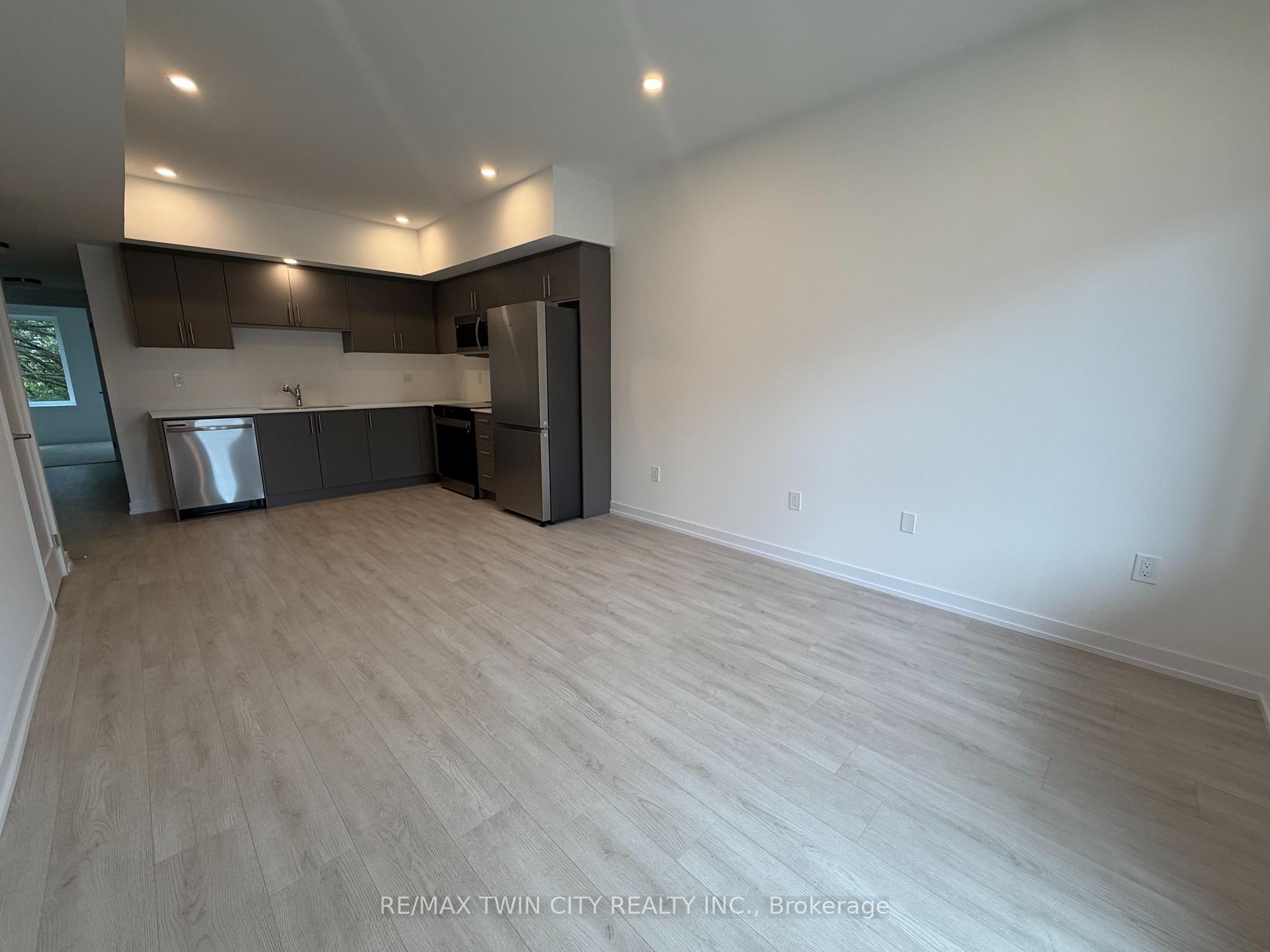 Photo 8 of Unit 80, 42 Lowes Road W, Guelph, Clairfields/Hanlon Business Park — HOMEH