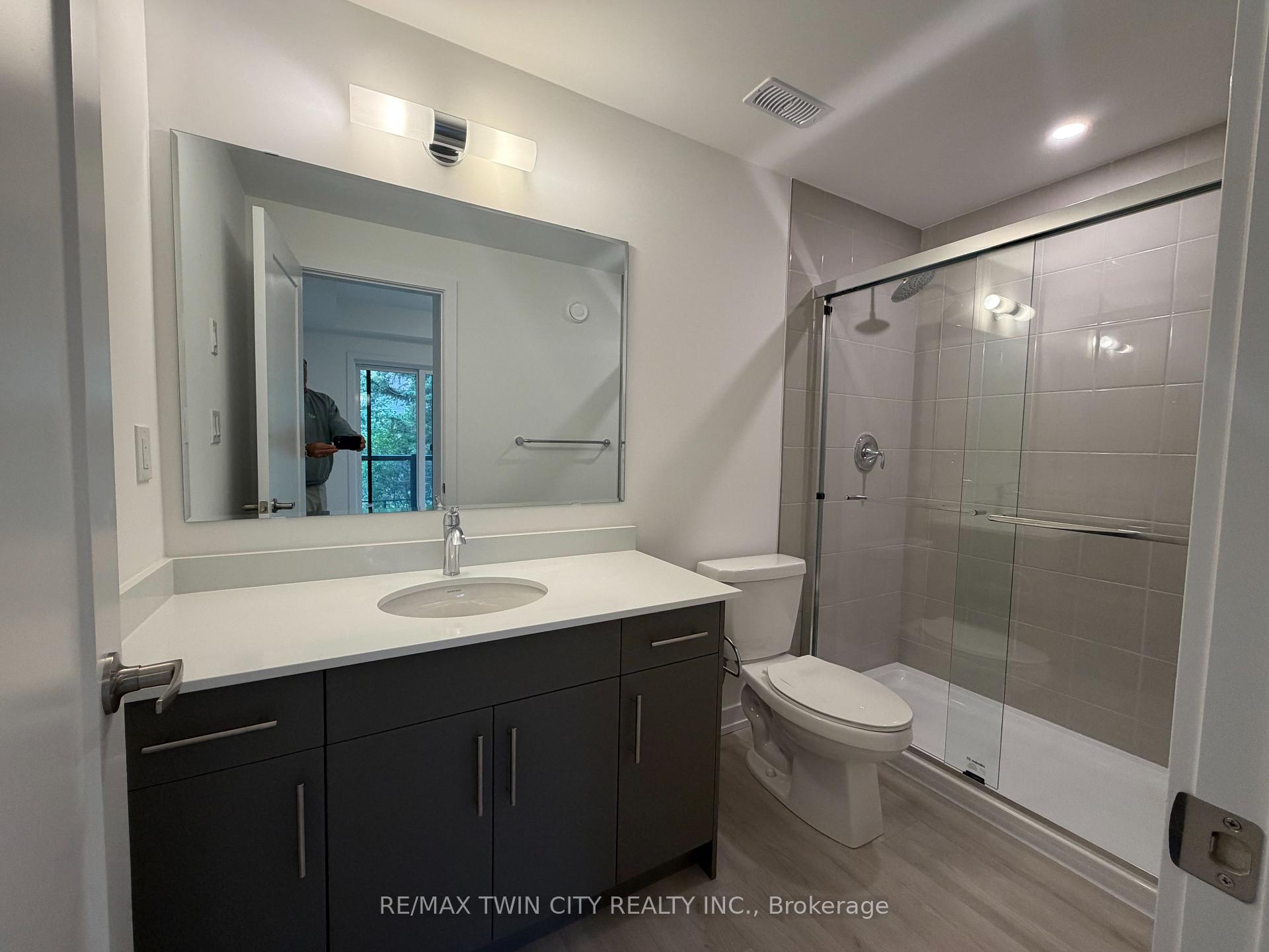 Photo 14 of Unit 80, 42 Lowes Road W, Guelph, Clairfields/Hanlon Business Park — HOMEH