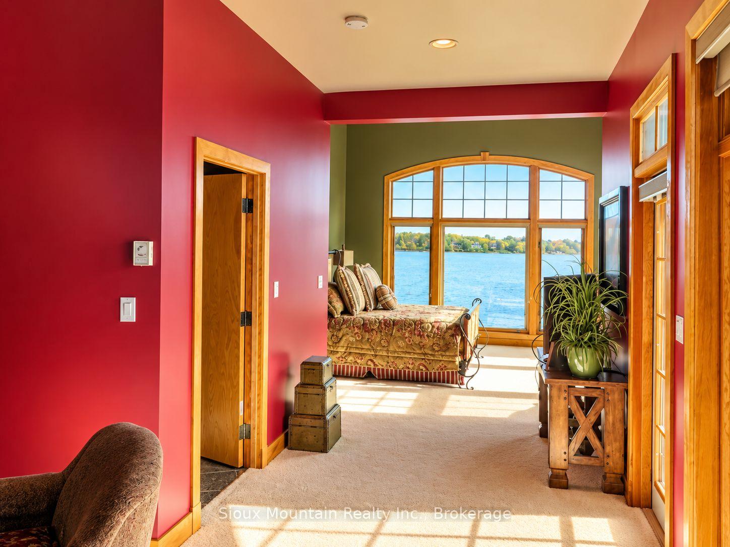 Photo 10 of 78 Lakeshore Drive, Sioux Lookout — HOMEH