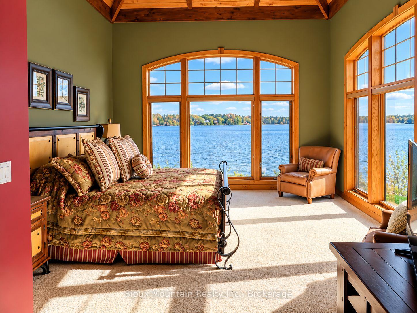 Photo 11 of 78 Lakeshore Drive, Sioux Lookout — HOMEH