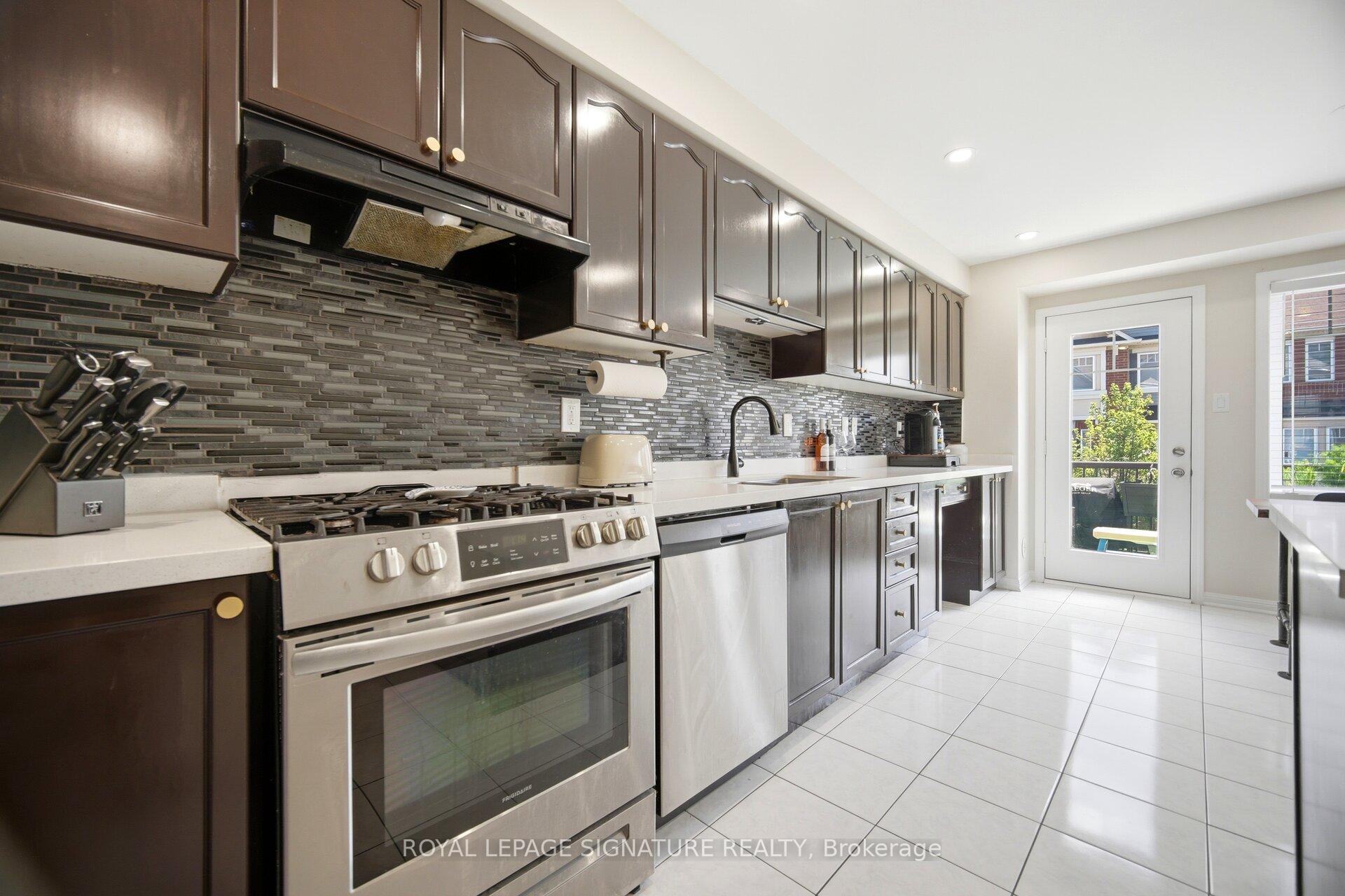 Photo 16 of Unit 22, 6020 Derry Road, Milton, Harrison — HOMEH