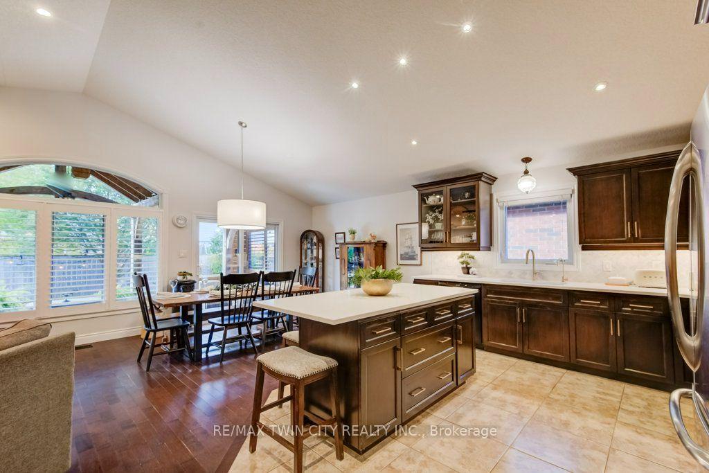 Photo 14 of 27 Coral Gables Crescent, Woolwich, Elmira — HOMEH