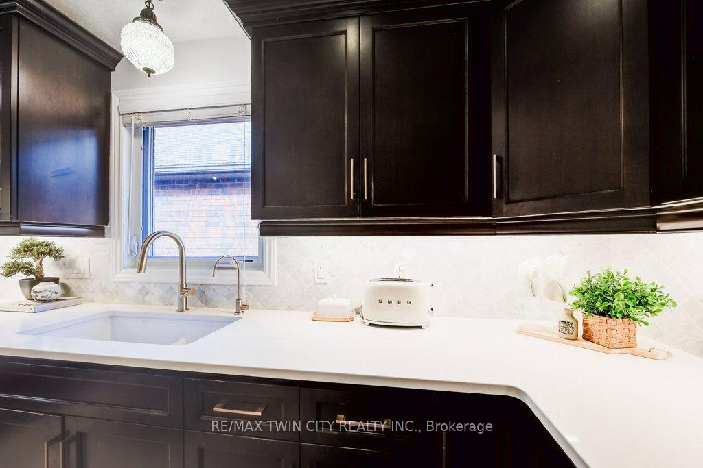 Photo 18 of 27 Coral Gables Crescent, Woolwich, Elmira — HOMEH