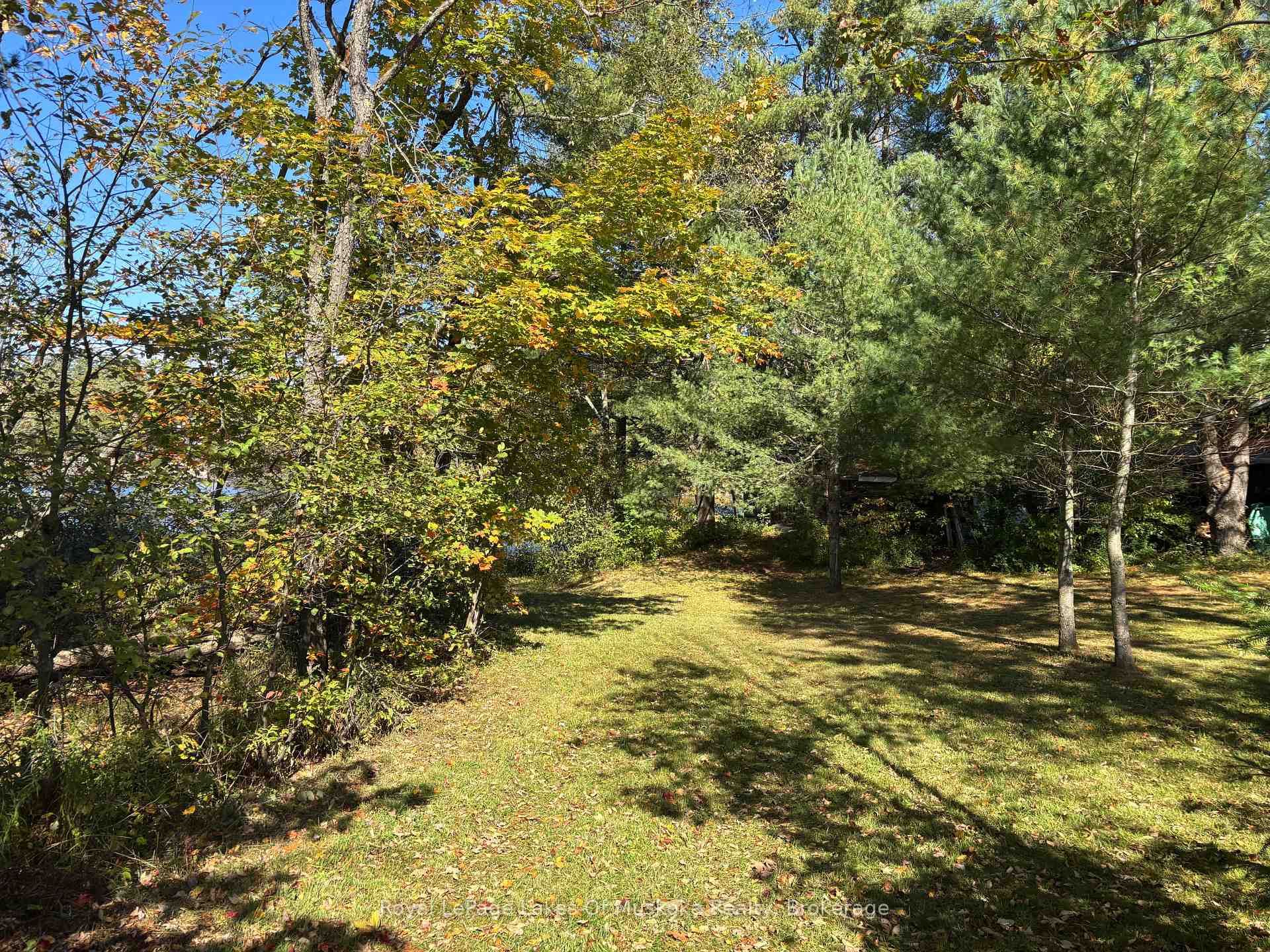 Photo 4 of 1345 Highway 118 East, Bracebridge, Draper — HOMEH