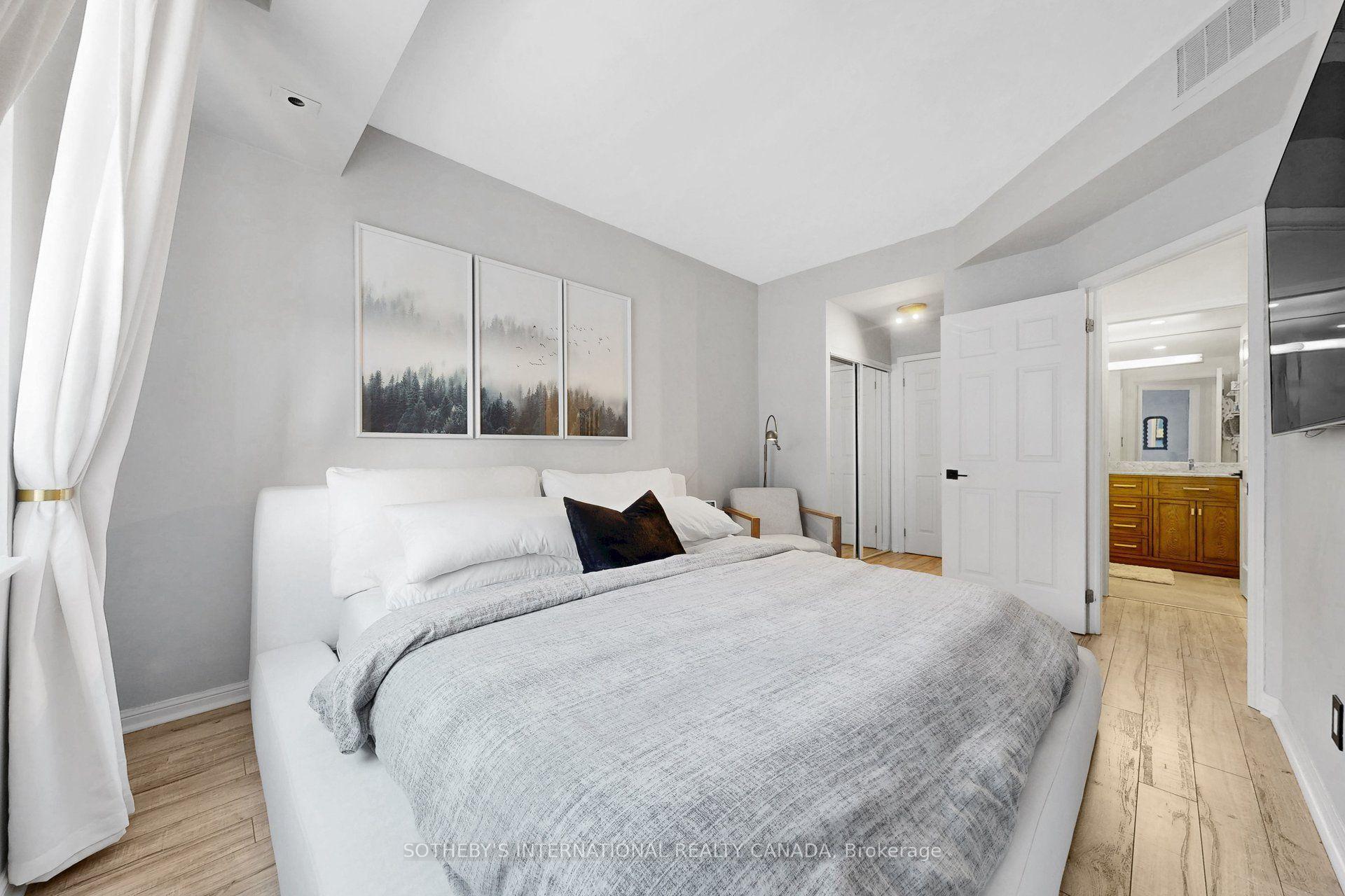 Photo 30 of Unit 377, 32 Stadium Road, Toronto, Niagara — HOMEH