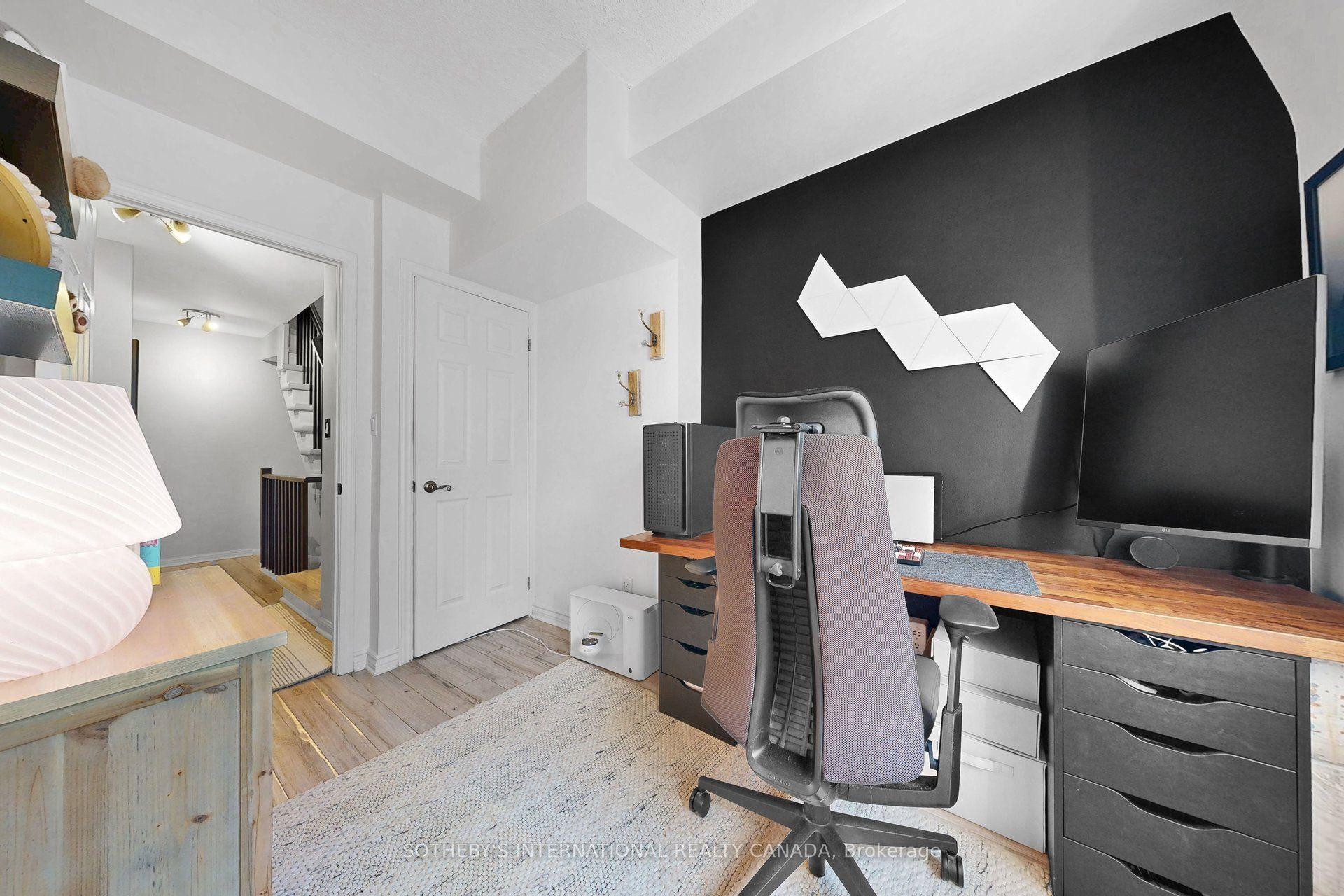 Photo 33 of Unit 377, 32 Stadium Road, Toronto, Niagara — HOMEH