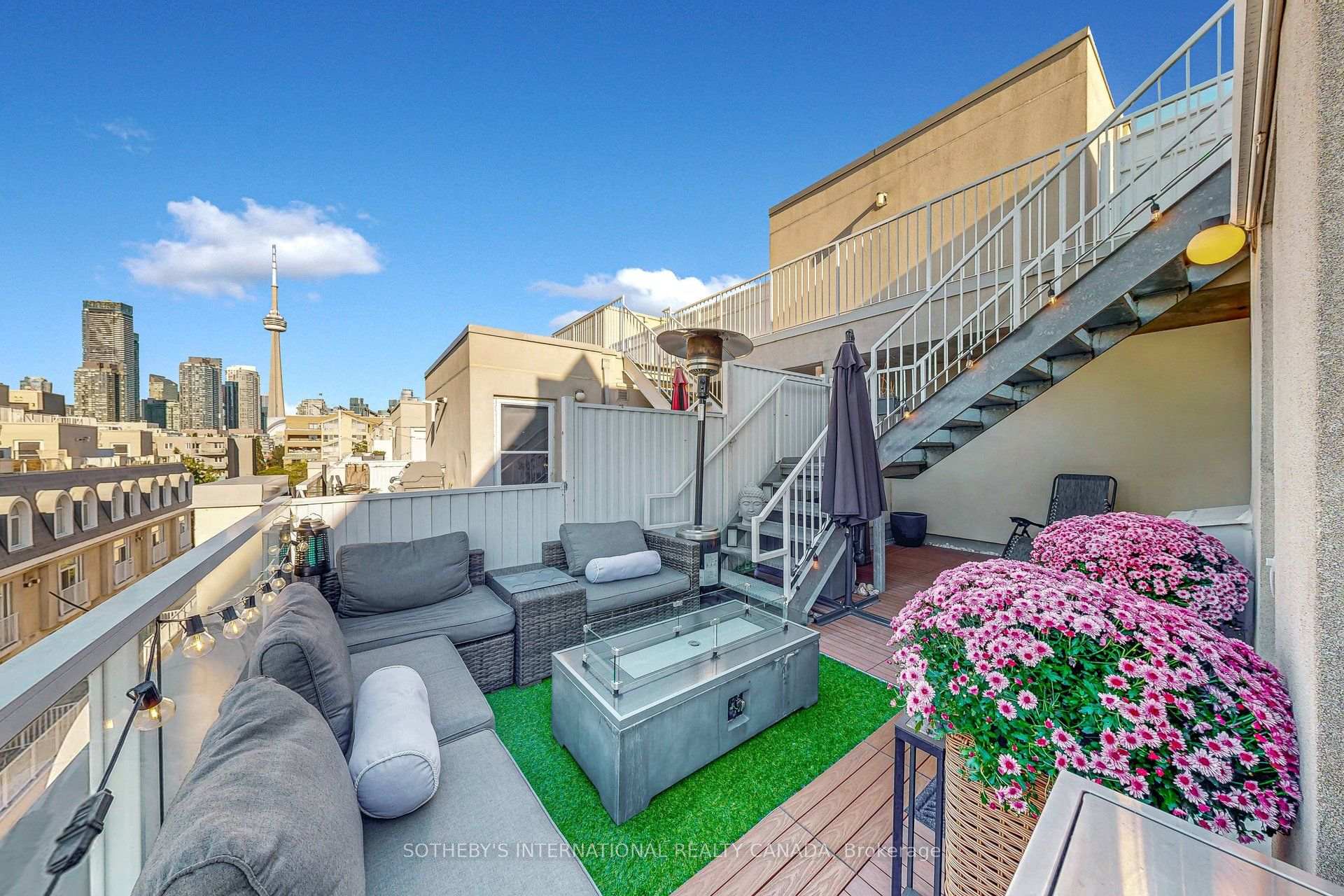Photo 39 of Unit 377, 32 Stadium Road, Toronto, Niagara — HOMEH