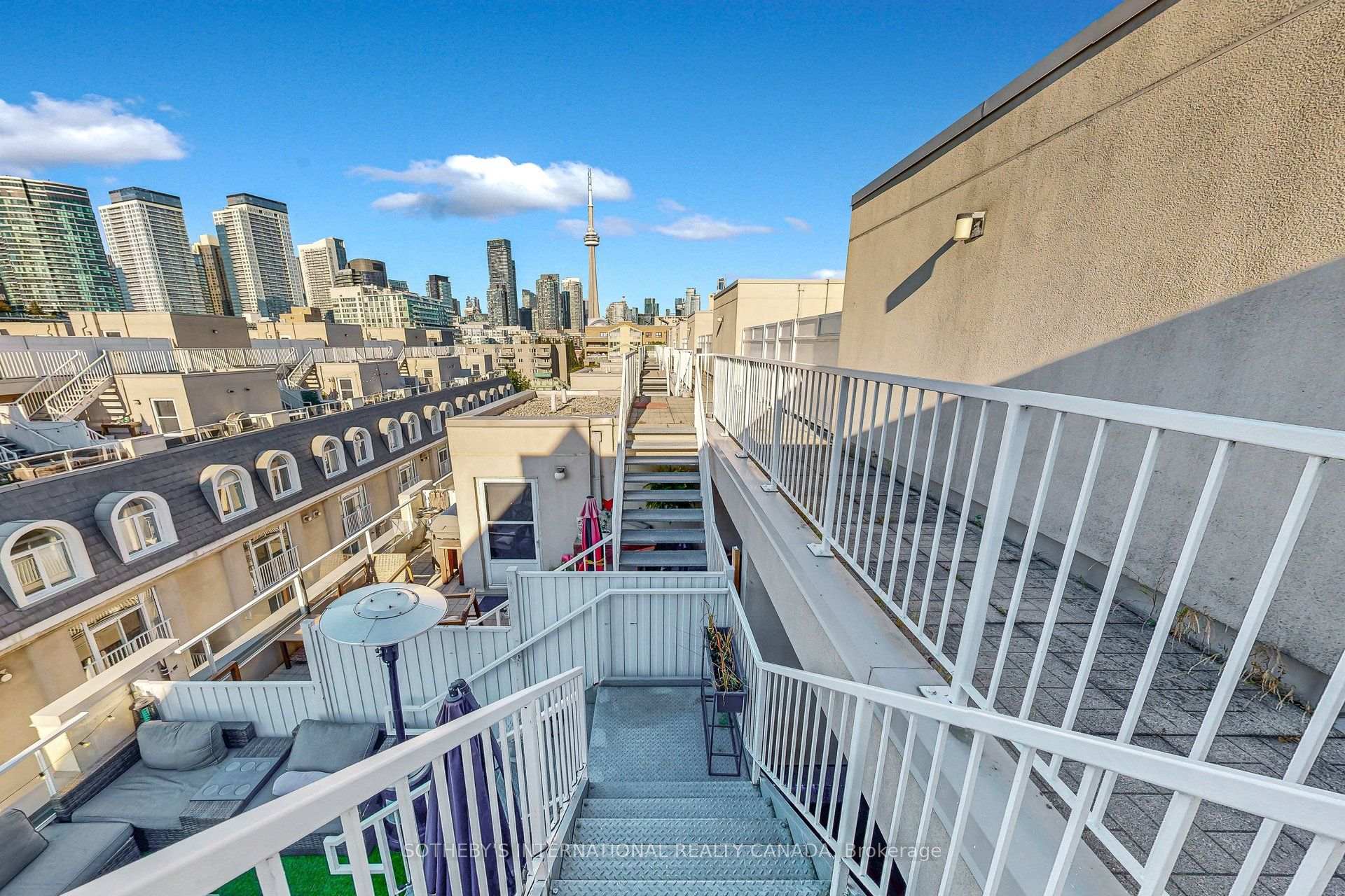 Photo 45 of Unit 377, 32 Stadium Road, Toronto, Niagara — HOMEH
