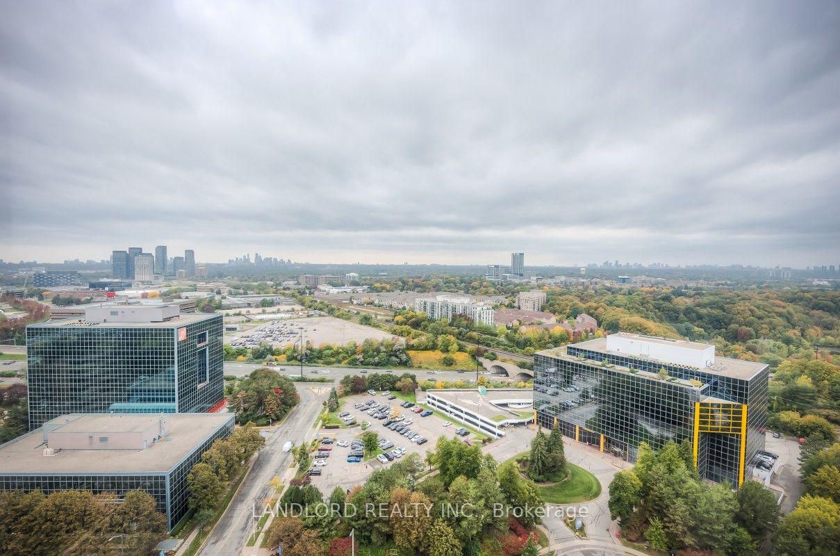 Photo 22 of Unit 2504, 5 Concorde Place, North York, Banbury-Don Mills — HOMEH