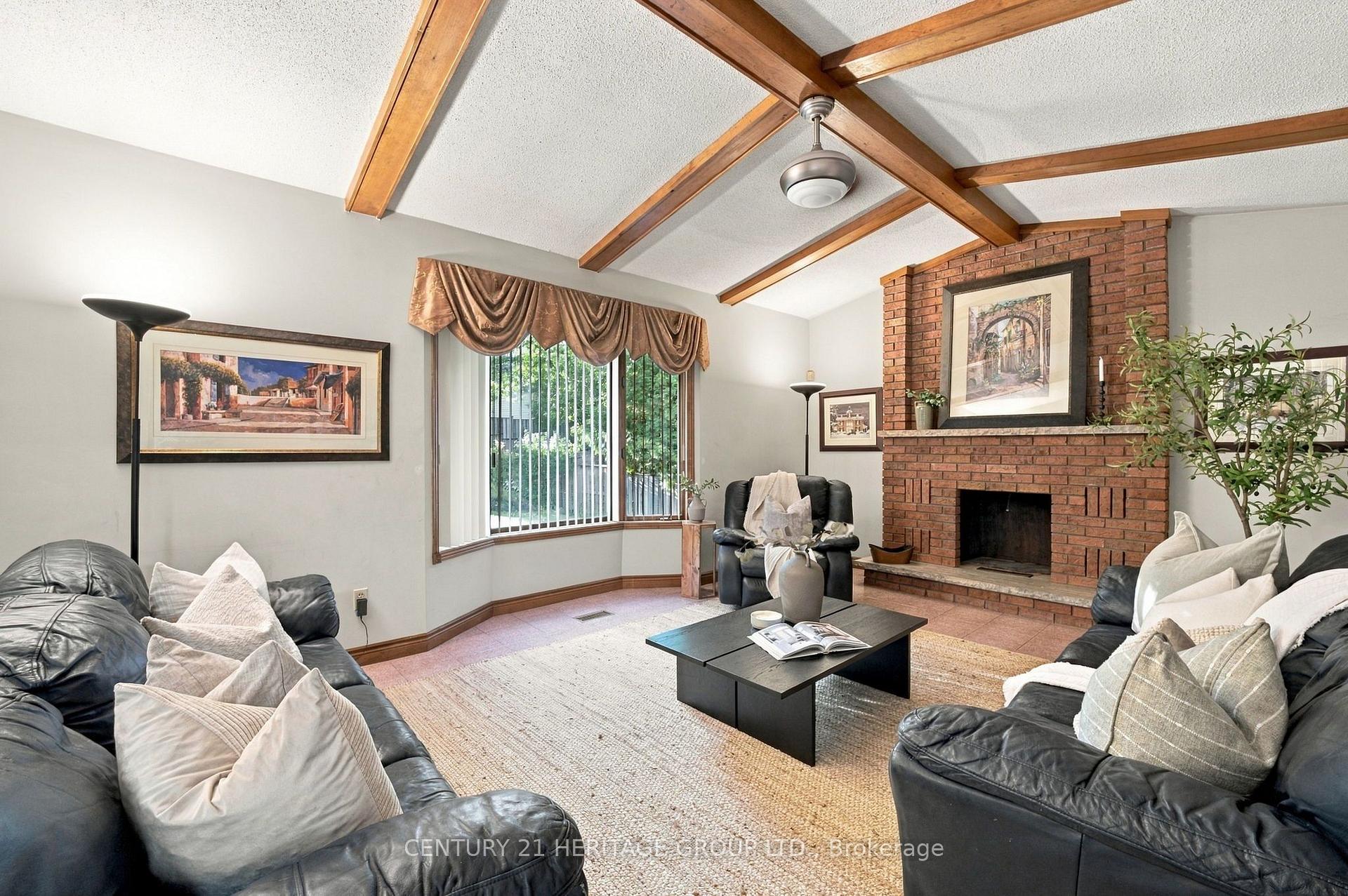 Photo 22 of 144 Lovers Lane, Hamilton, Ancaster — HOMEH