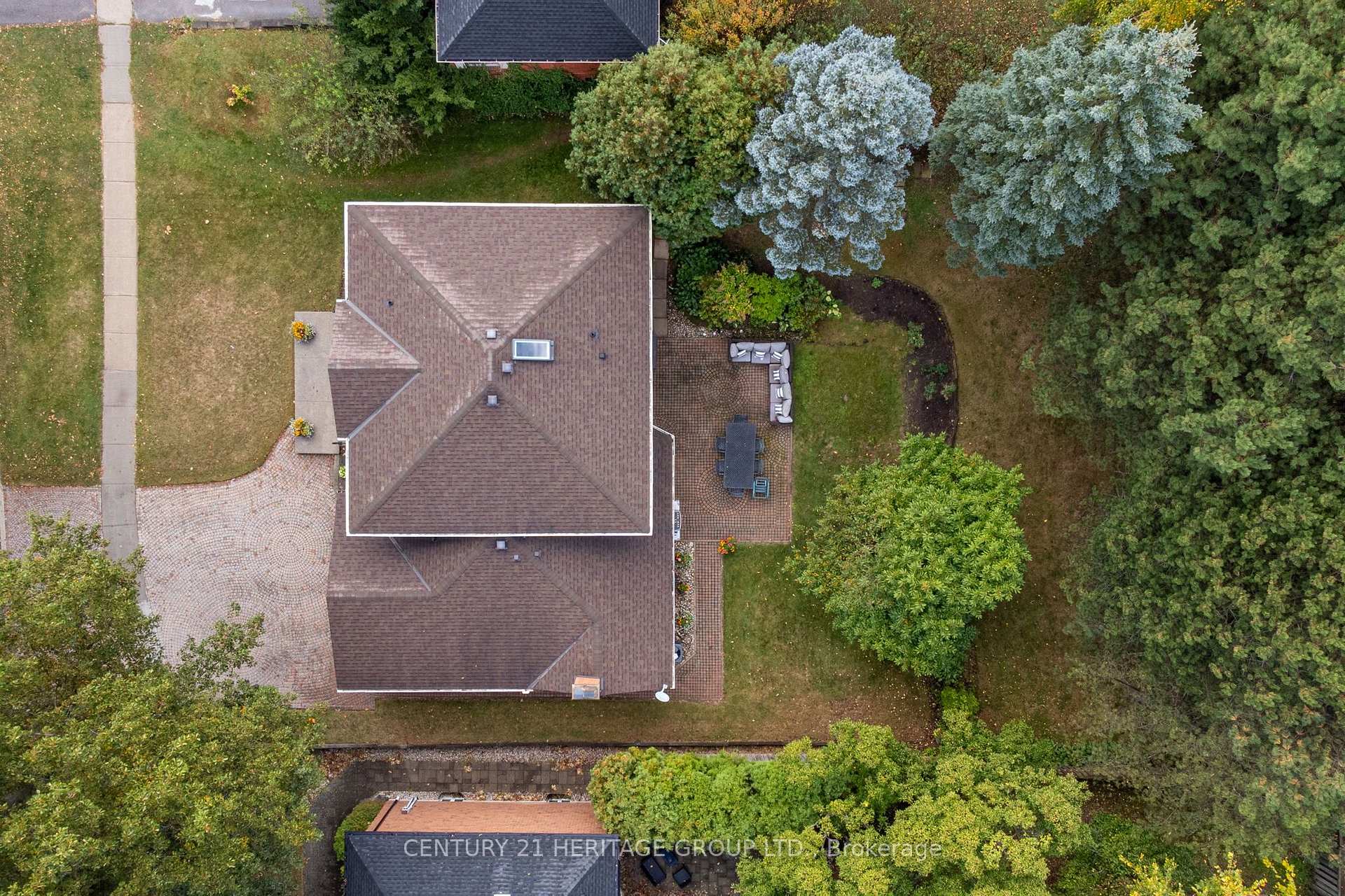Photo 47 of 144 Lovers Lane, Hamilton, Ancaster — HOMEH