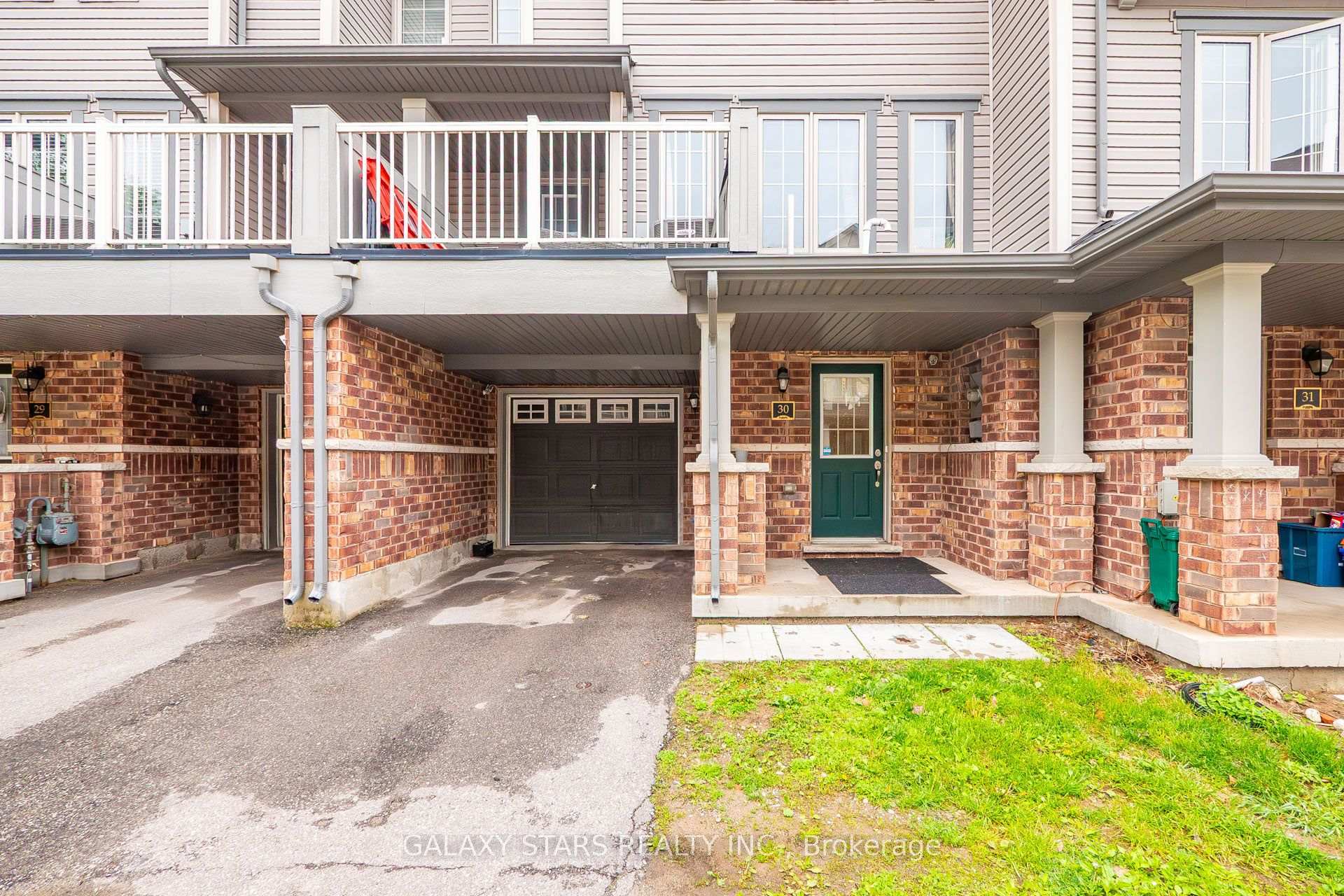 Photo 5 of Unit 30, 420 Linden Drive, Cambridge, Preston Heights — HOMEH