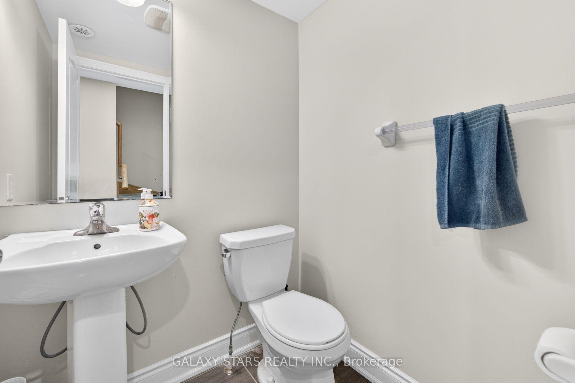 Photo 25 of Unit 30, 420 Linden Drive, Cambridge, Preston Heights — HOMEH