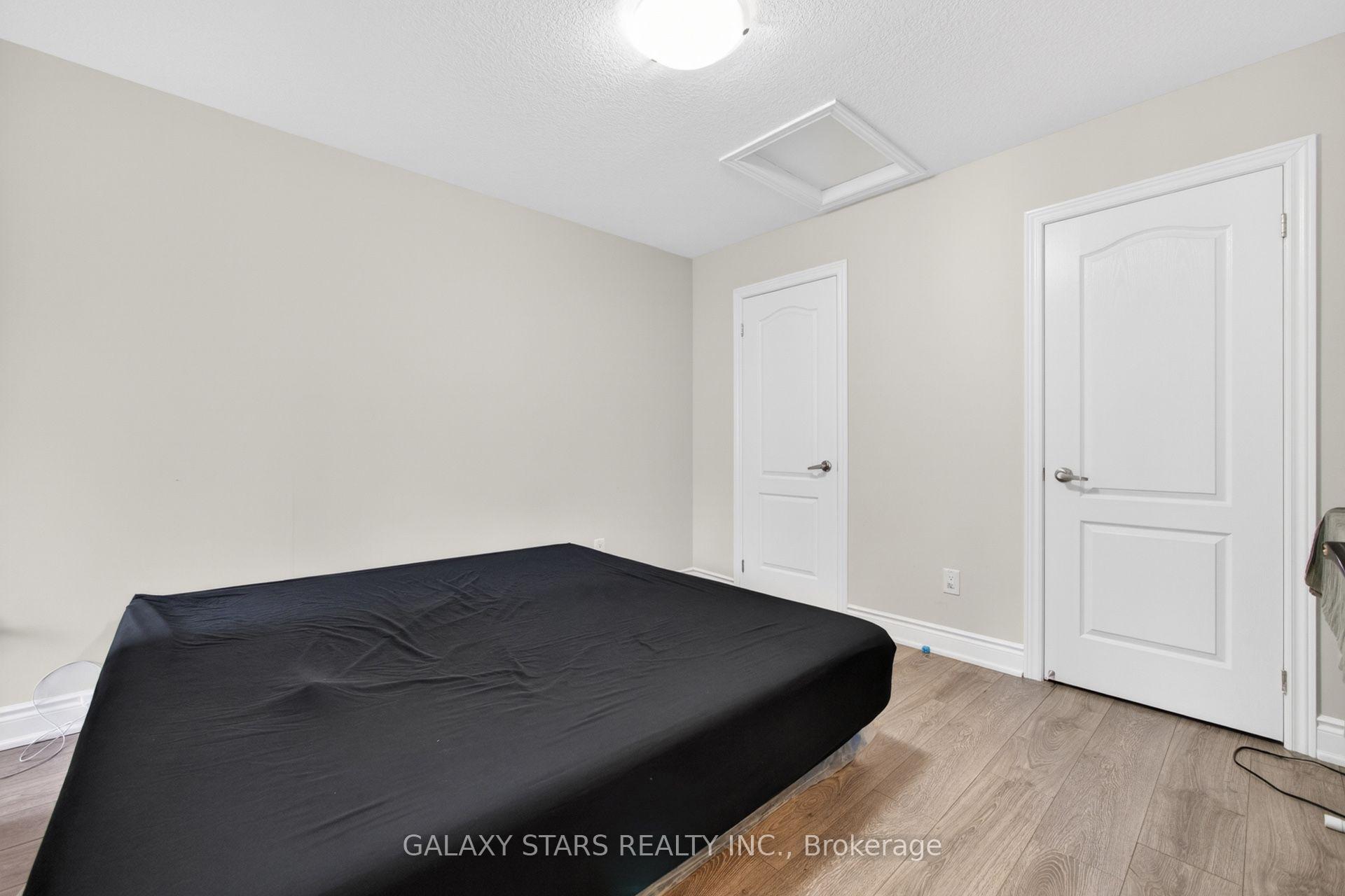 Photo 33 of Unit 30, 420 Linden Drive, Cambridge, Preston Heights — HOMEH