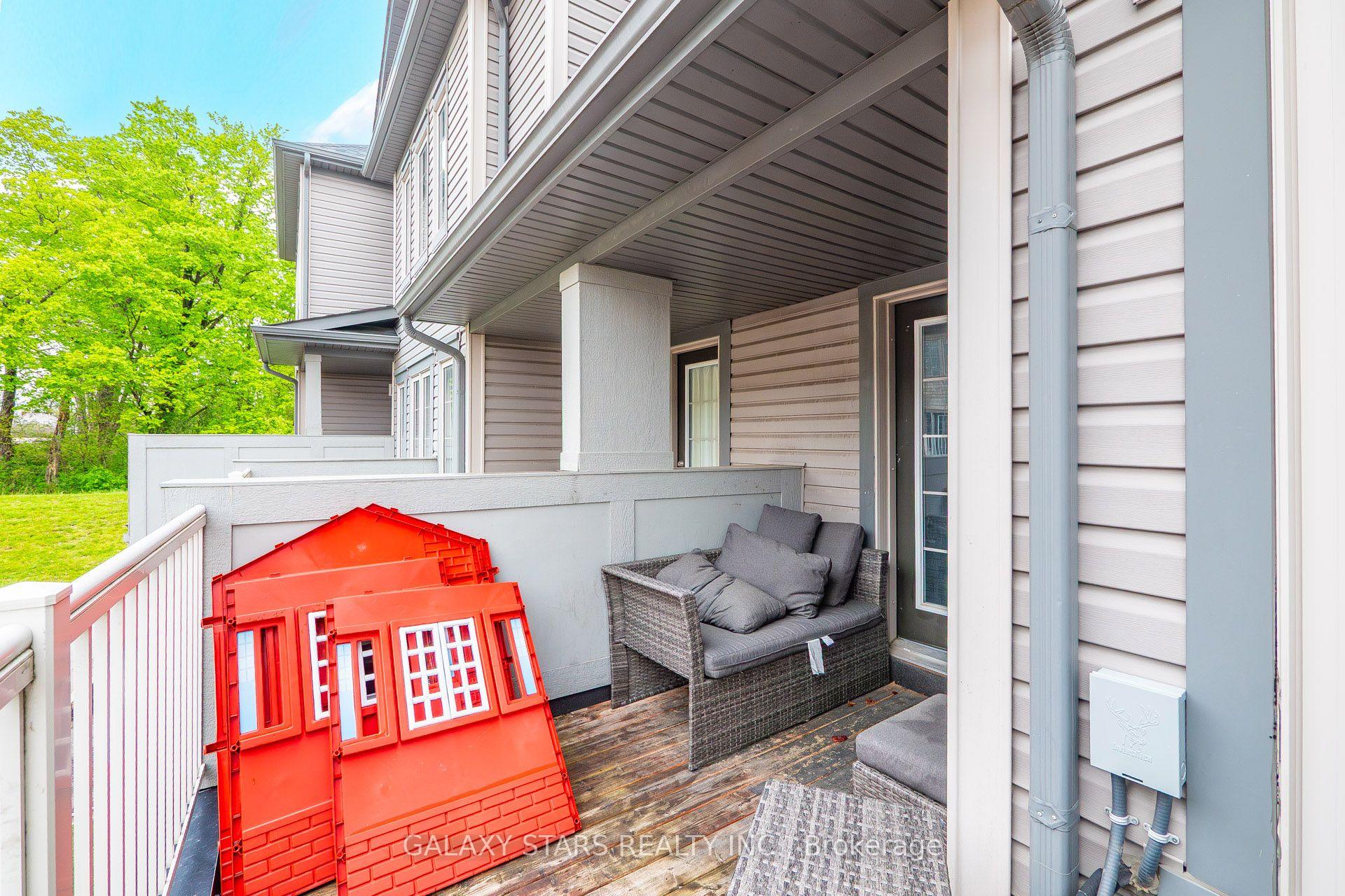 Photo 40 of Unit 30, 420 Linden Drive, Cambridge, Preston Heights — HOMEH
