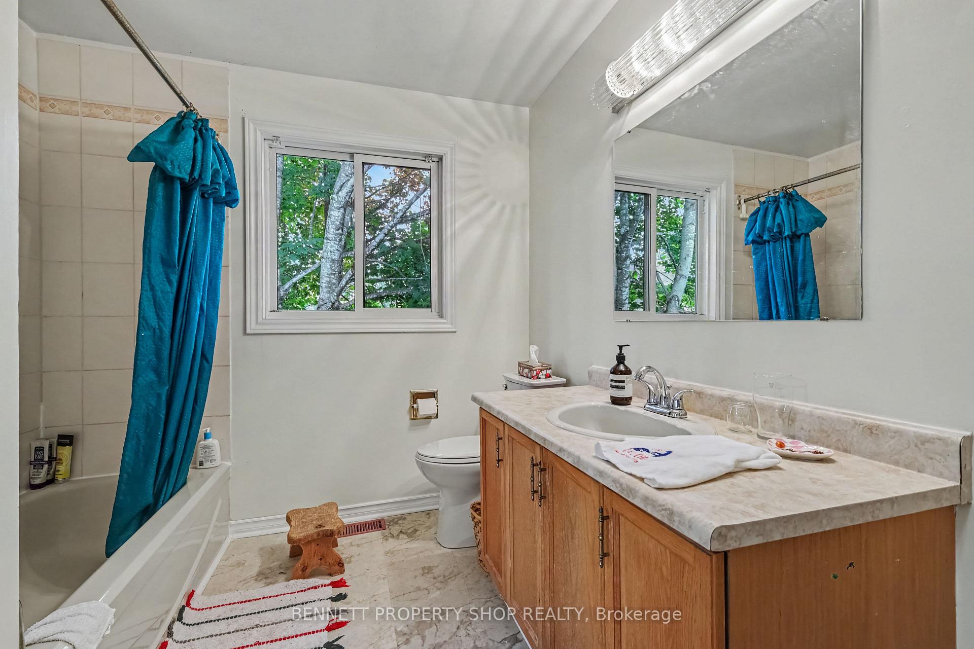 Photo 11 of 636 Apollo Way, Ottawa, Fallingbrook/Pineridge — HOMEH
