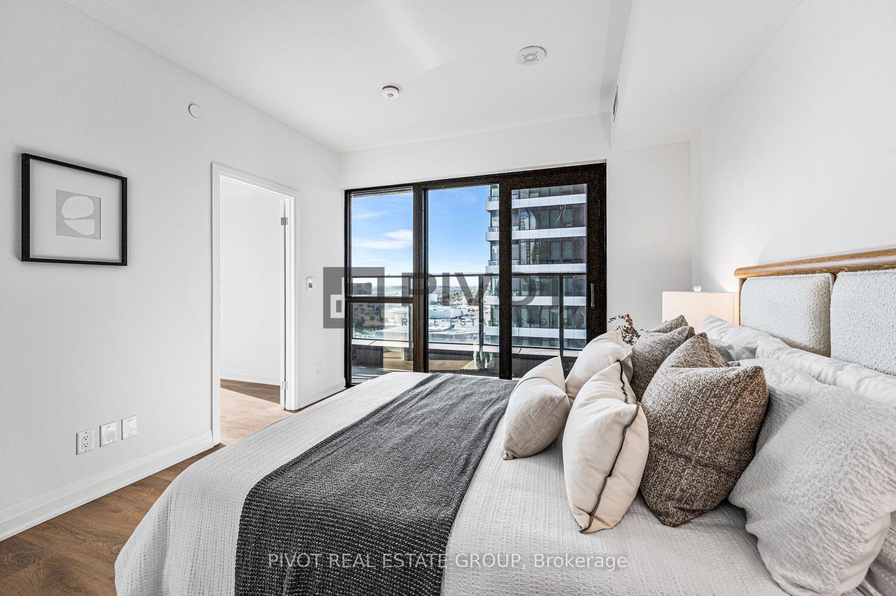 Photo 15 of Unit 1307, 4015 The Exchange, Mississauga, City Centre — HOMEH