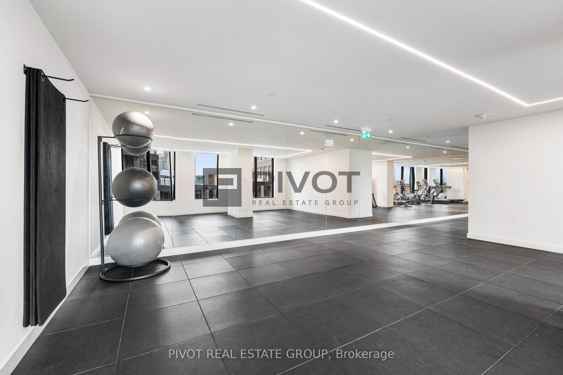 Photo 32 of Unit 1307, 4015 The Exchange, Mississauga, City Centre — HOMEH