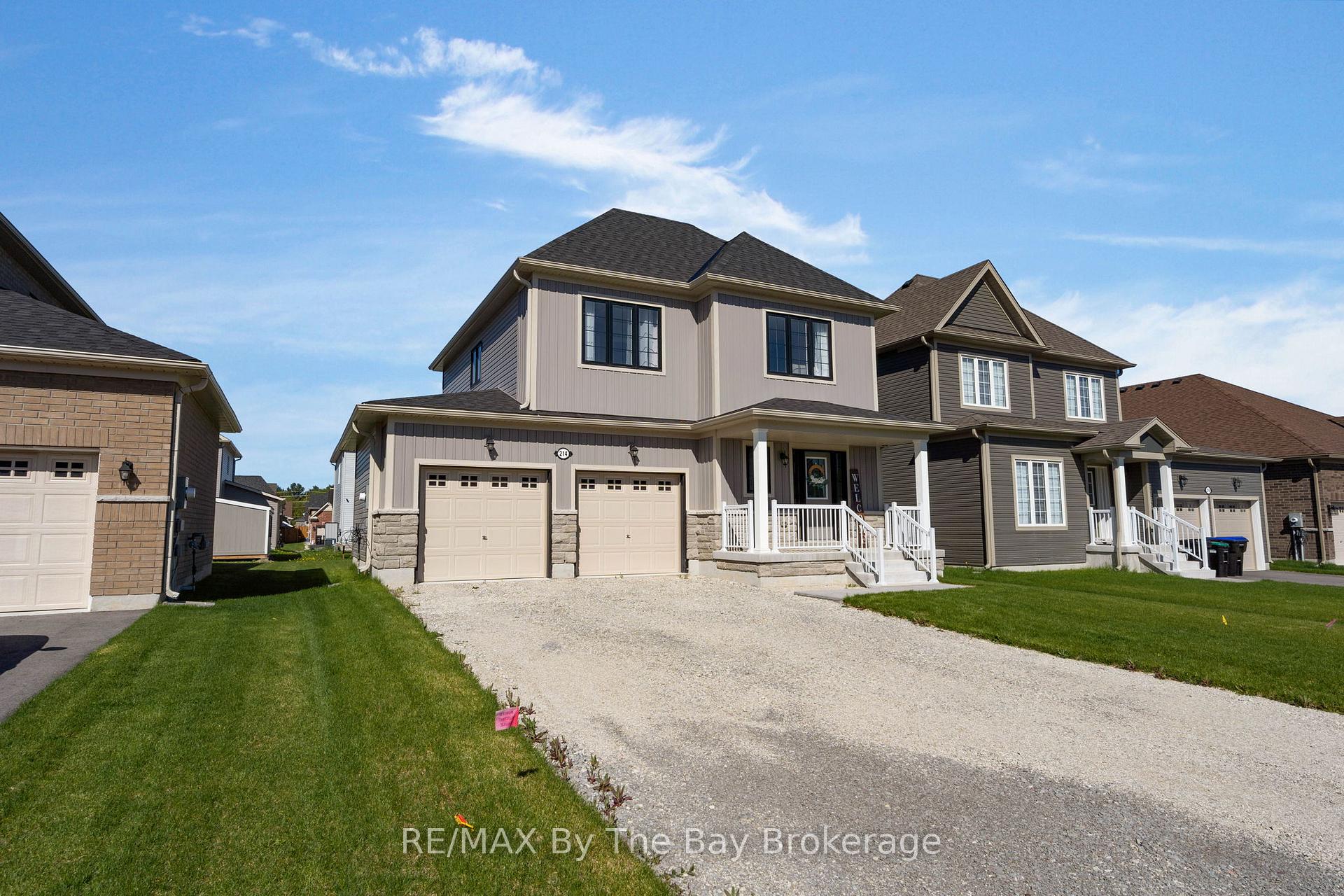 Photo 2 of 214 Cubitt Street, Clearview, Stayner — HOMEH