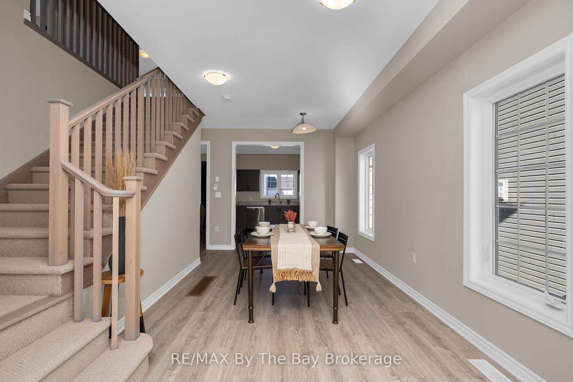 Photo 5 of 214 Cubitt Street, Clearview, Stayner — HOMEH