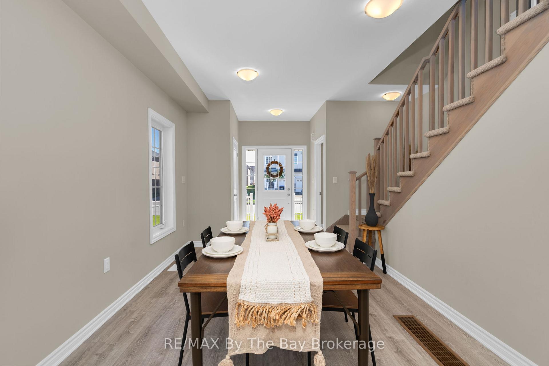 Photo 7 of 214 Cubitt Street, Clearview, Stayner — HOMEH