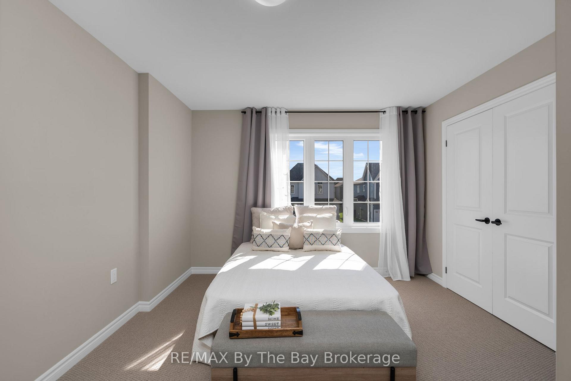 Photo 24 of 214 Cubitt Street, Clearview, Stayner — HOMEH