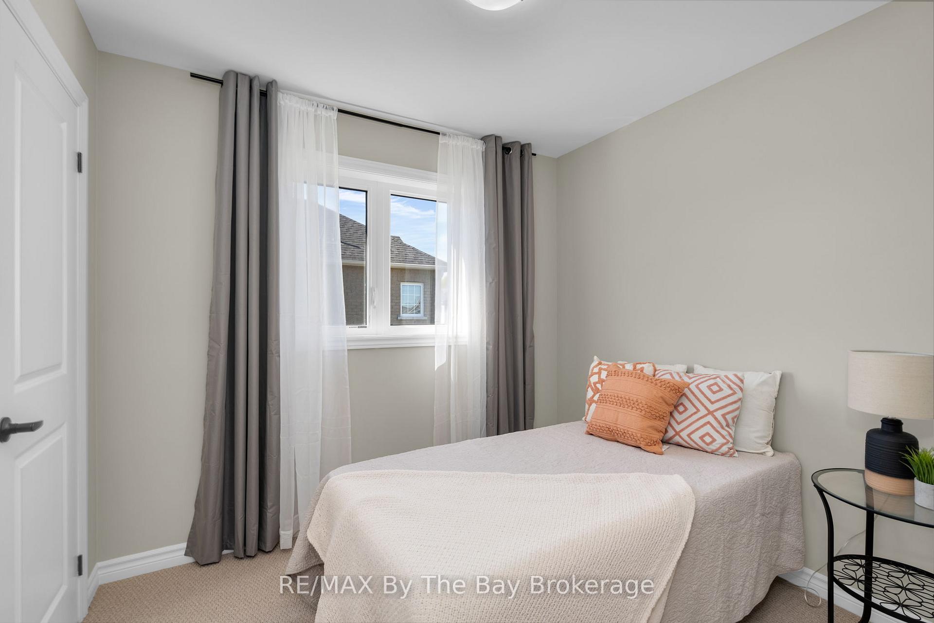 Photo 27 of 214 Cubitt Street, Clearview, Stayner — HOMEH