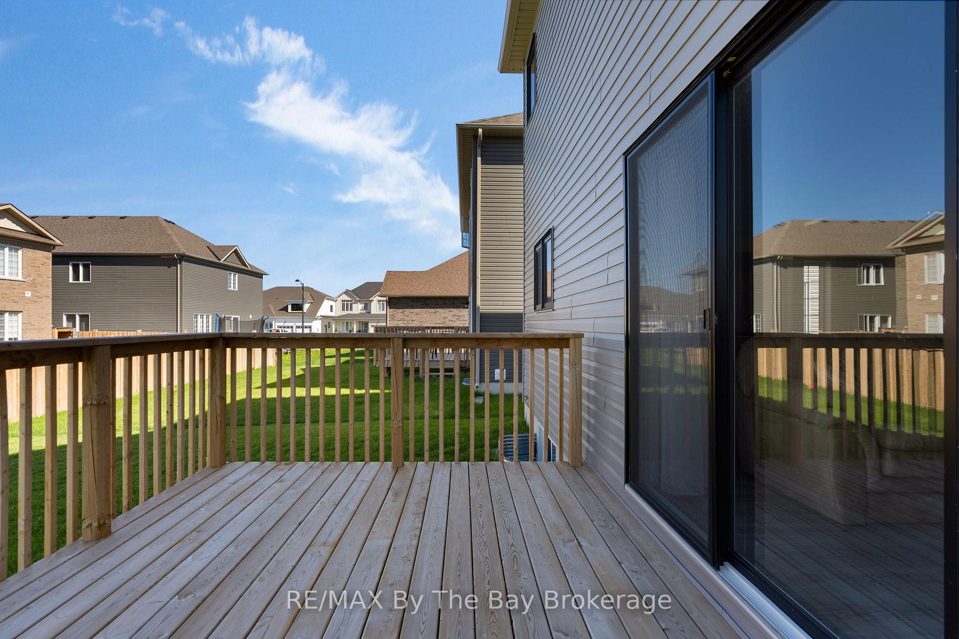 Photo 30 of 214 Cubitt Street, Clearview, Stayner — HOMEH