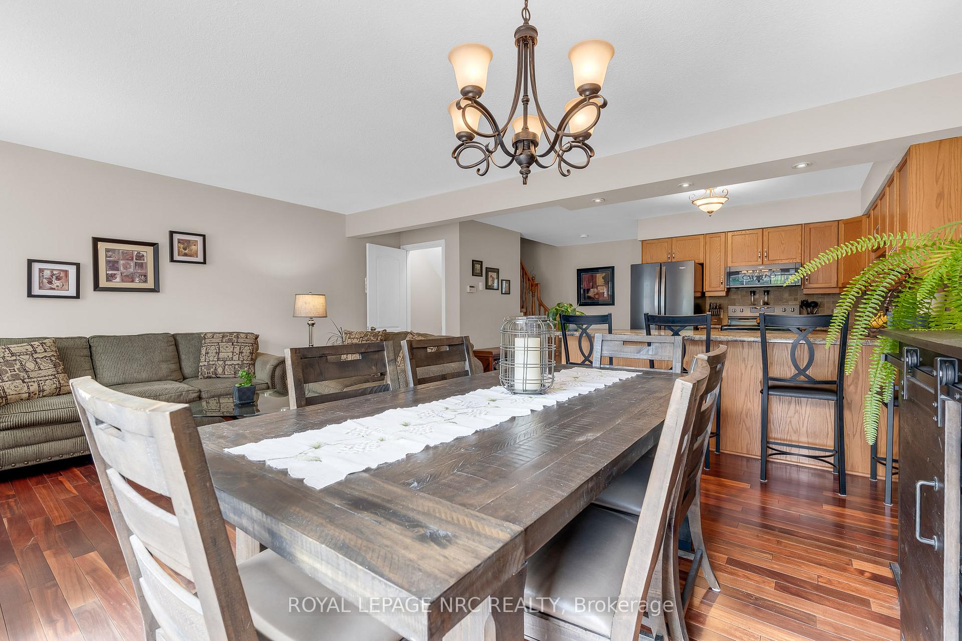 Photo 12 of 31 Thorold Road E, Welland, Prince Charles — HOMEH