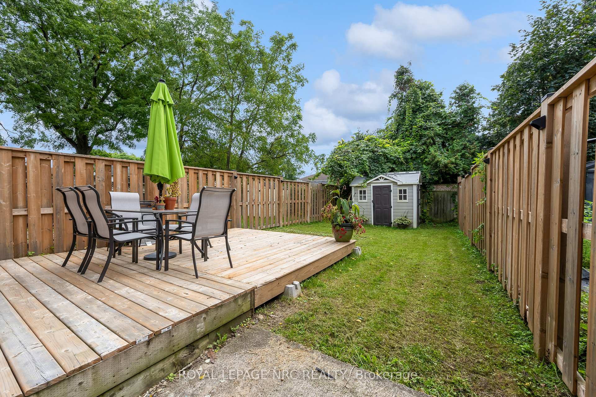 Photo 32 of 31 Thorold Road E, Welland, Prince Charles — HOMEH