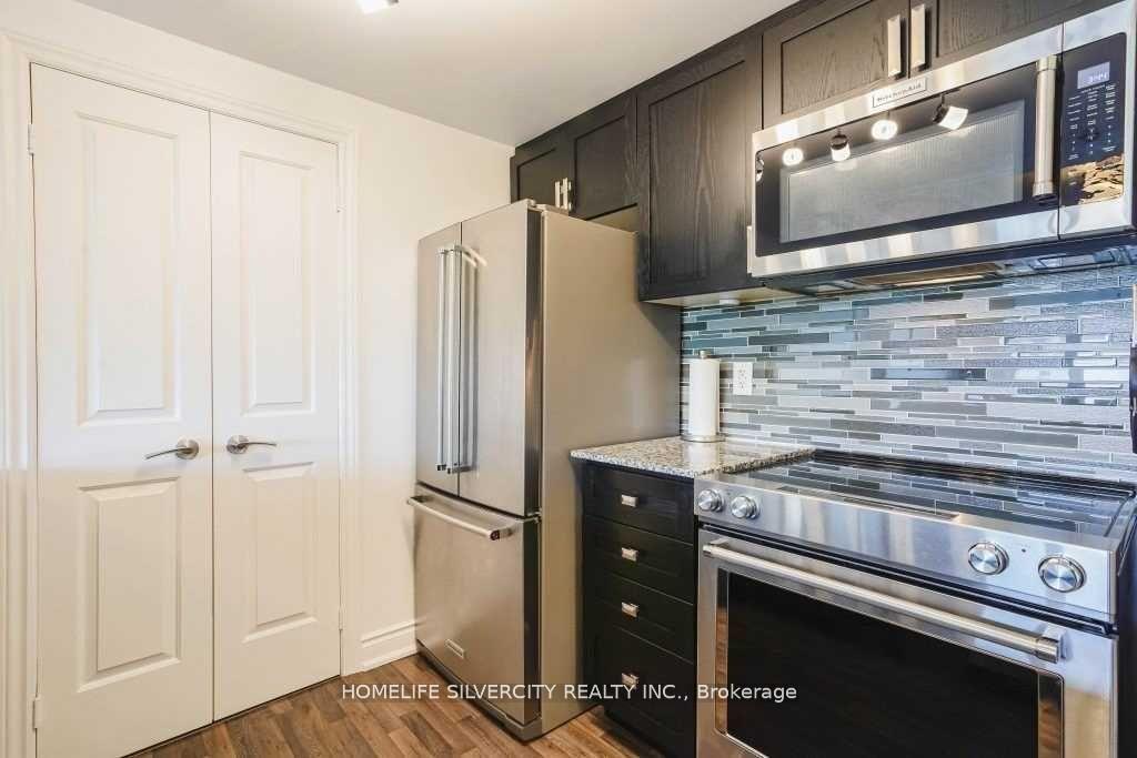 Photo 33 of Unit 614, 149 Church Street, King, Schomberg — HOMEH