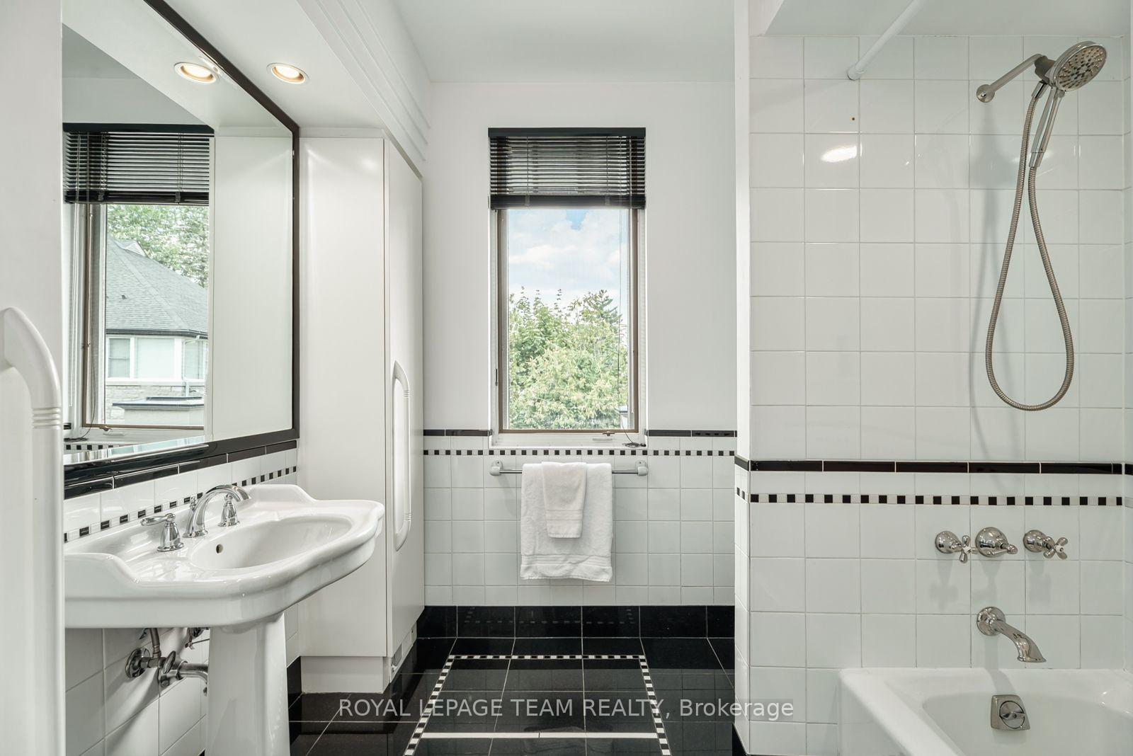 Photo 26 of 725 Manor Avenue, Ottawa, Rockcliffe — HOMEH