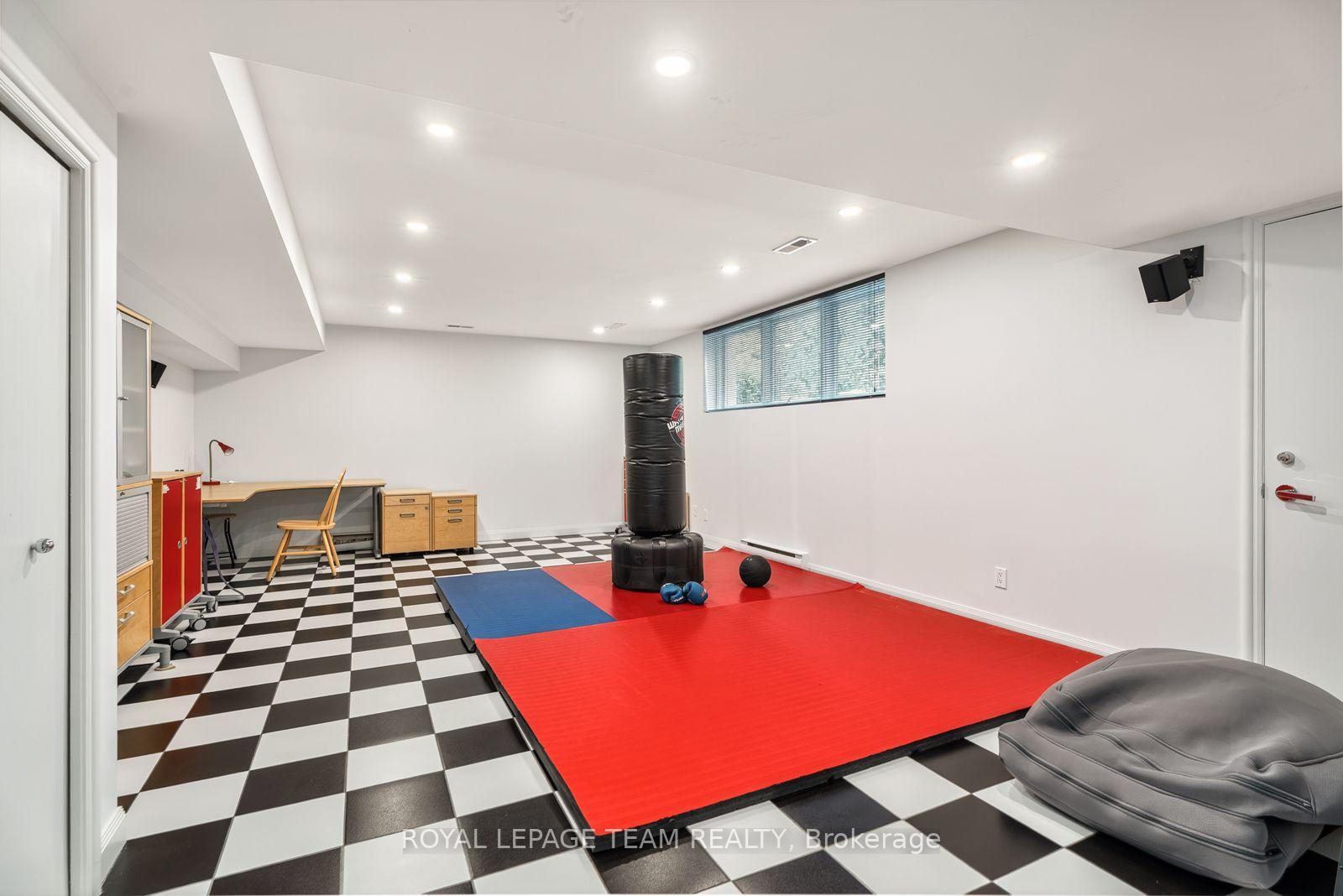 Photo 35 of 725 Manor Avenue, Ottawa, Rockcliffe — HOMEH